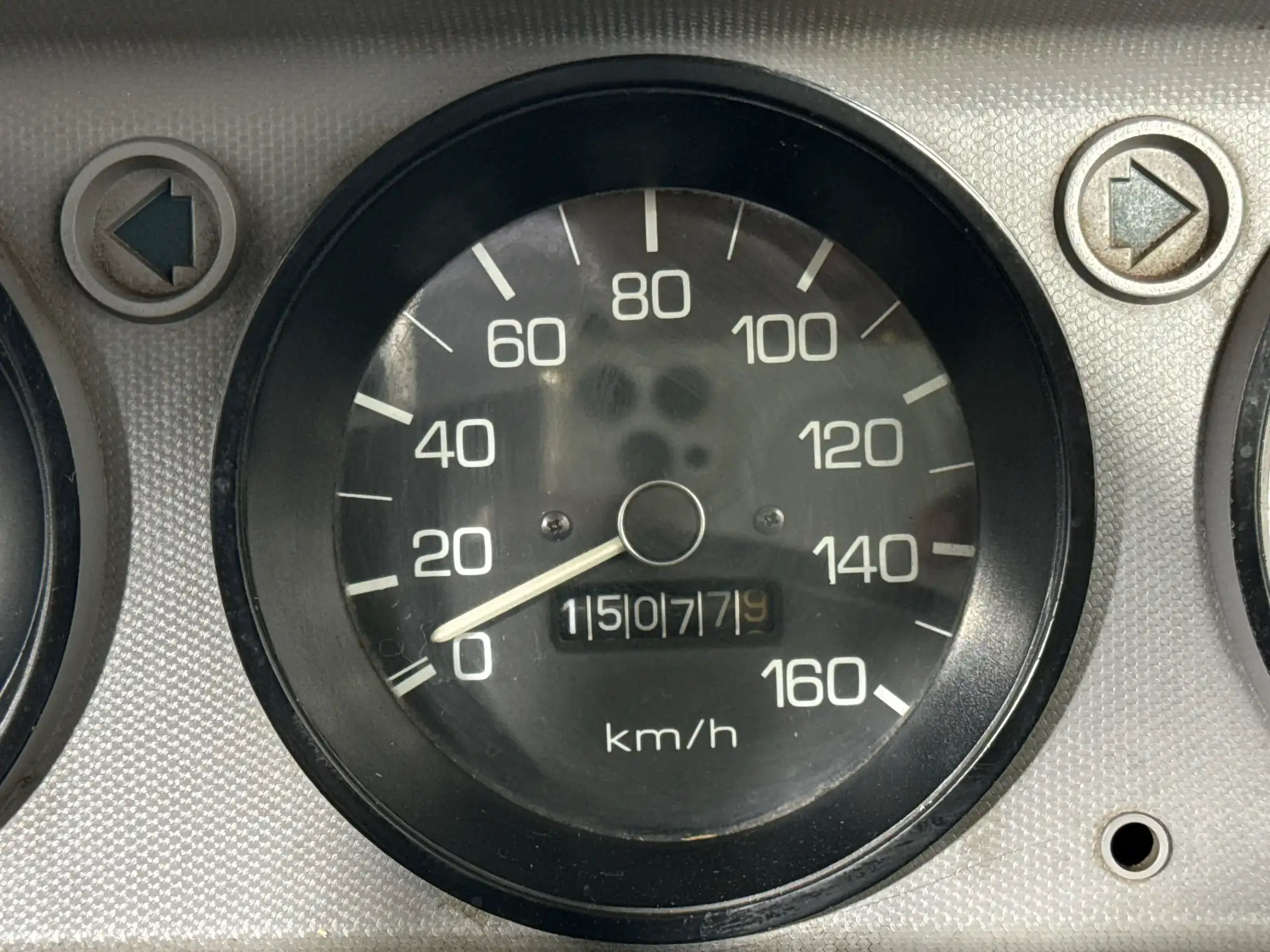 Nissan 1400