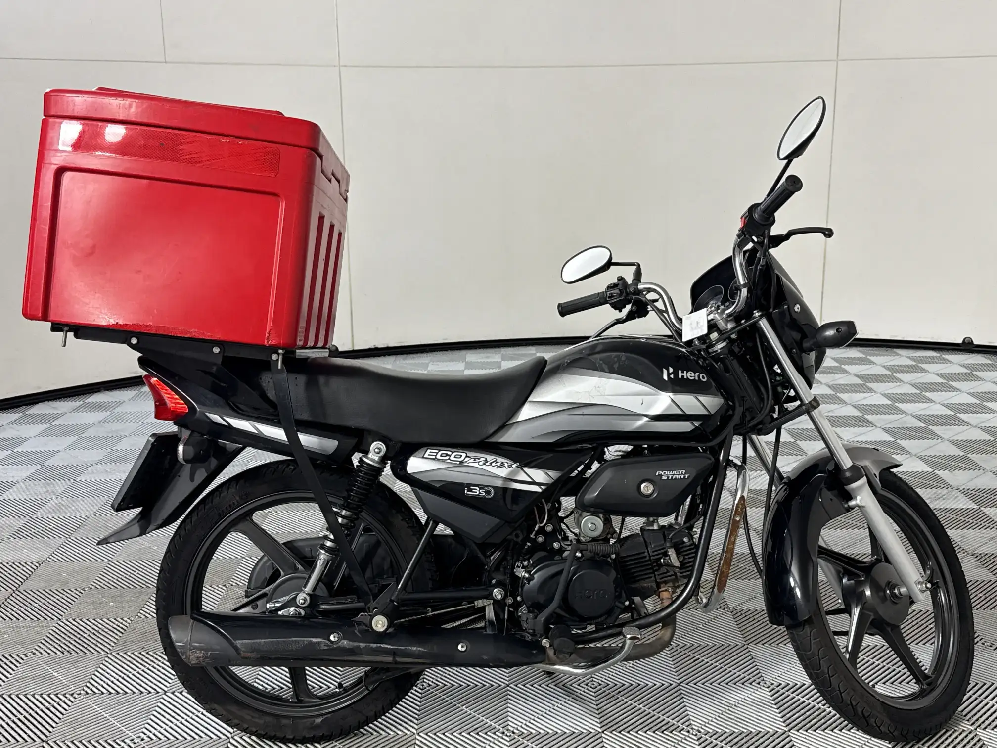 2024 Hero Eco Delux