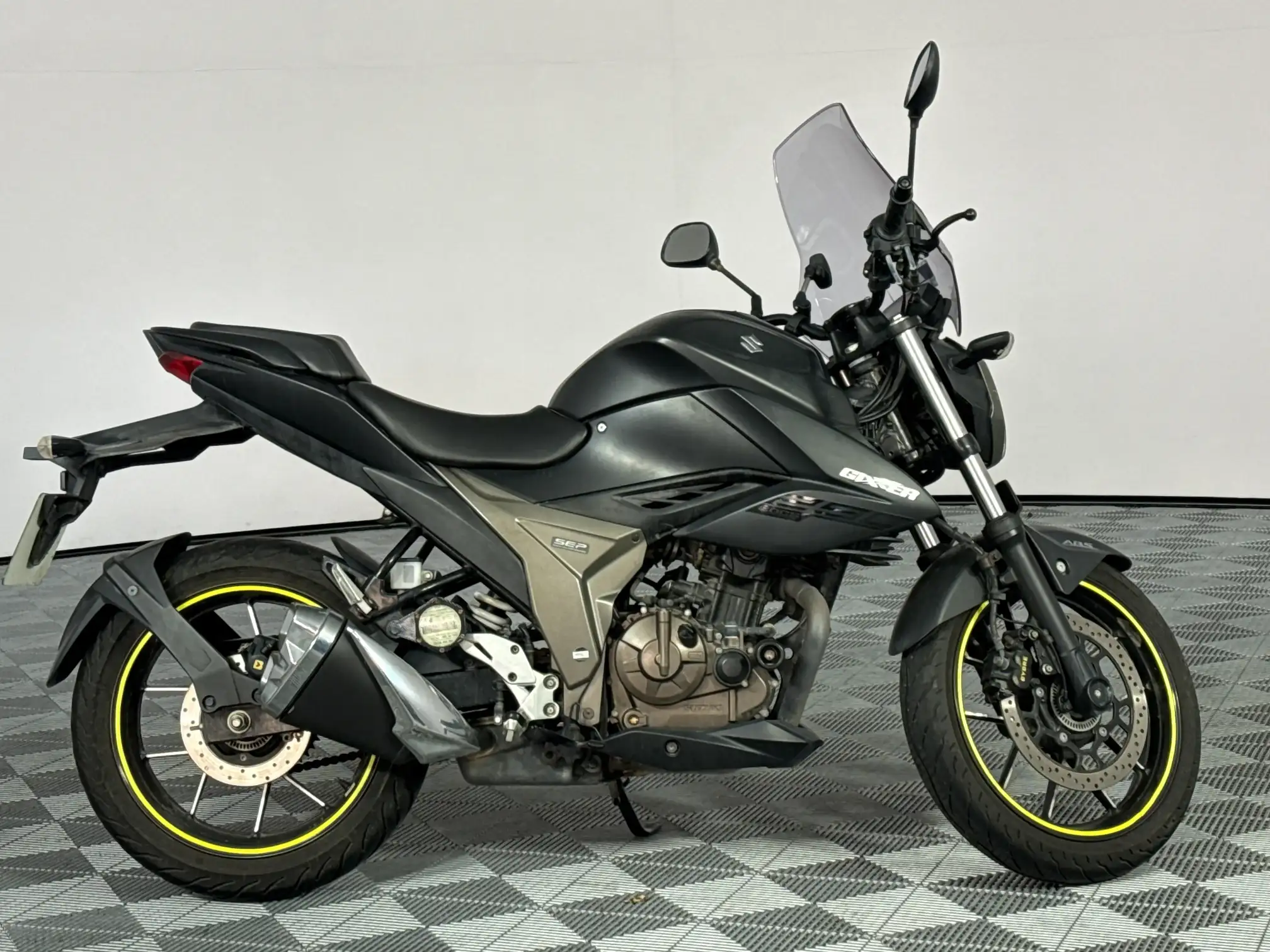 Suzuki GSX
