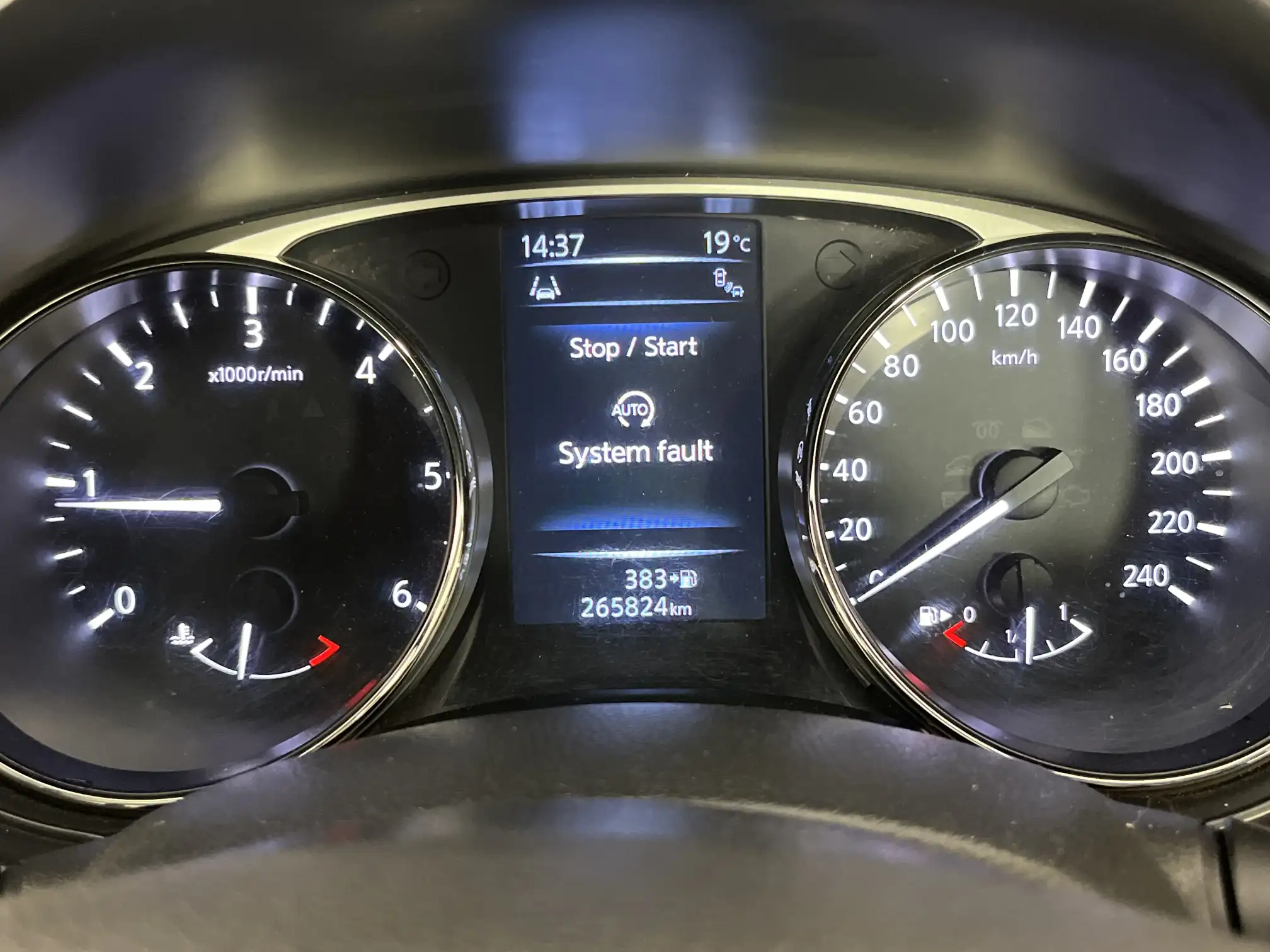 Nissan X Trail