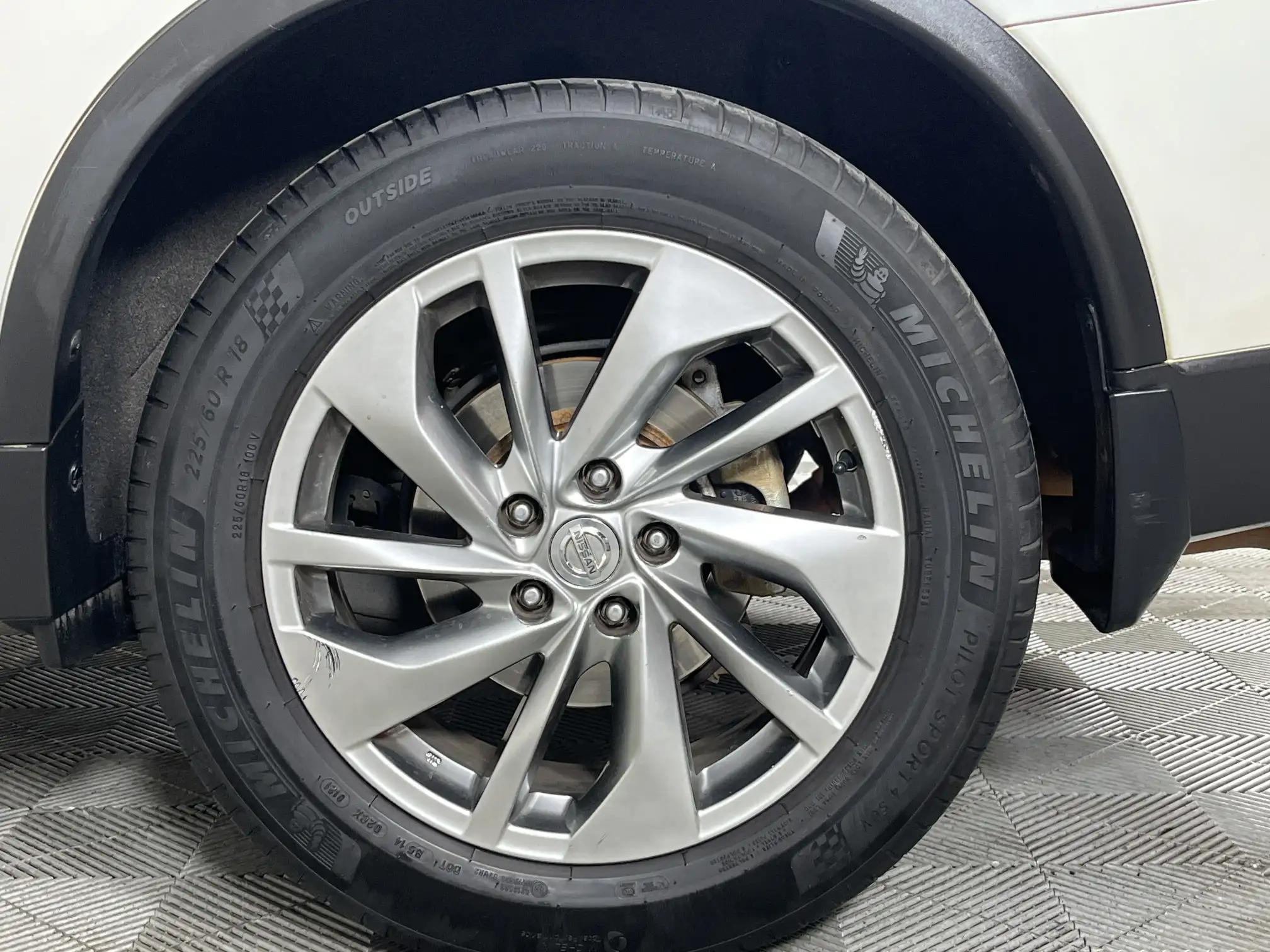 Nissan X Trail