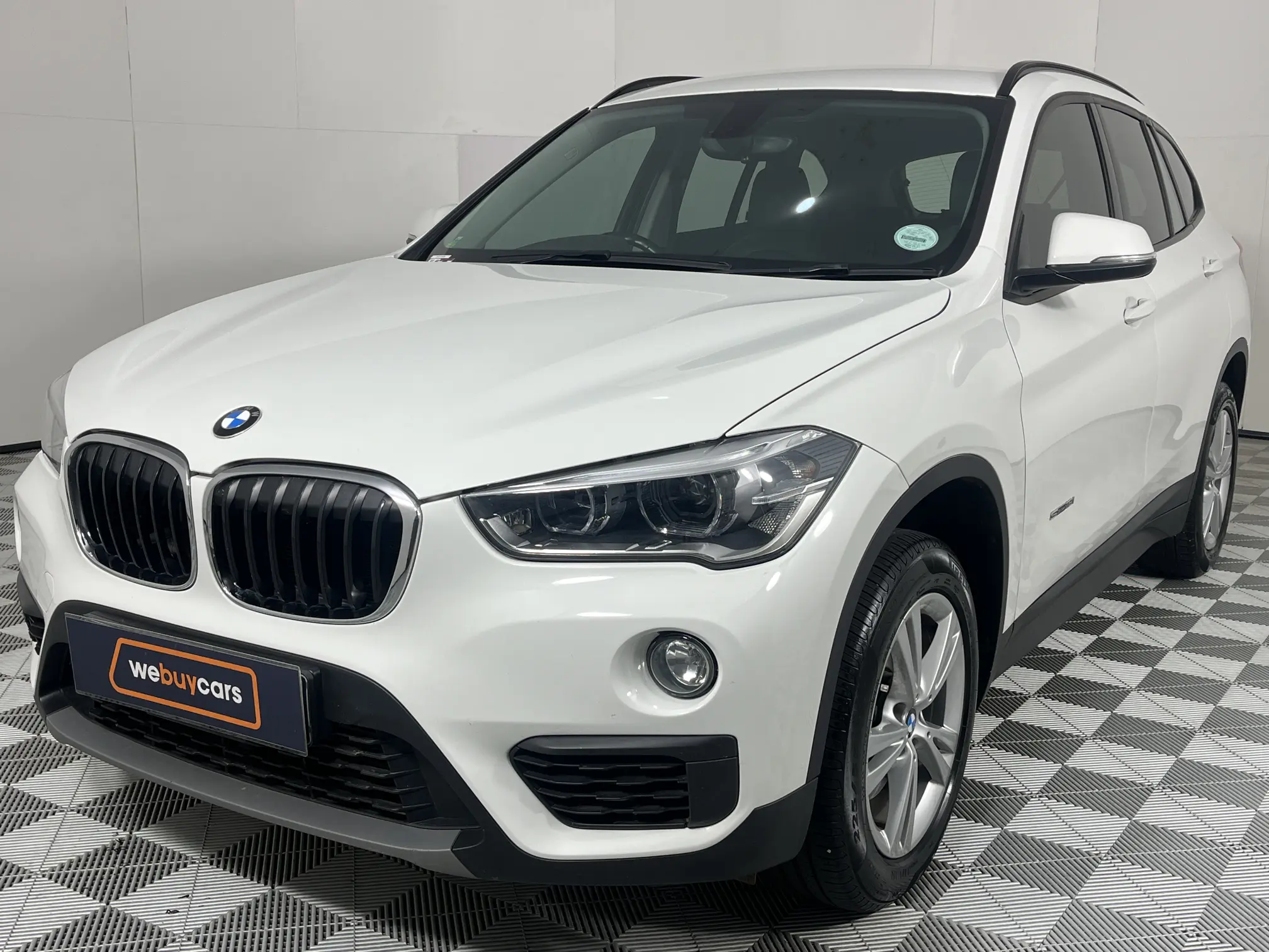 2018 BMW X1 sDrive18i (F48)