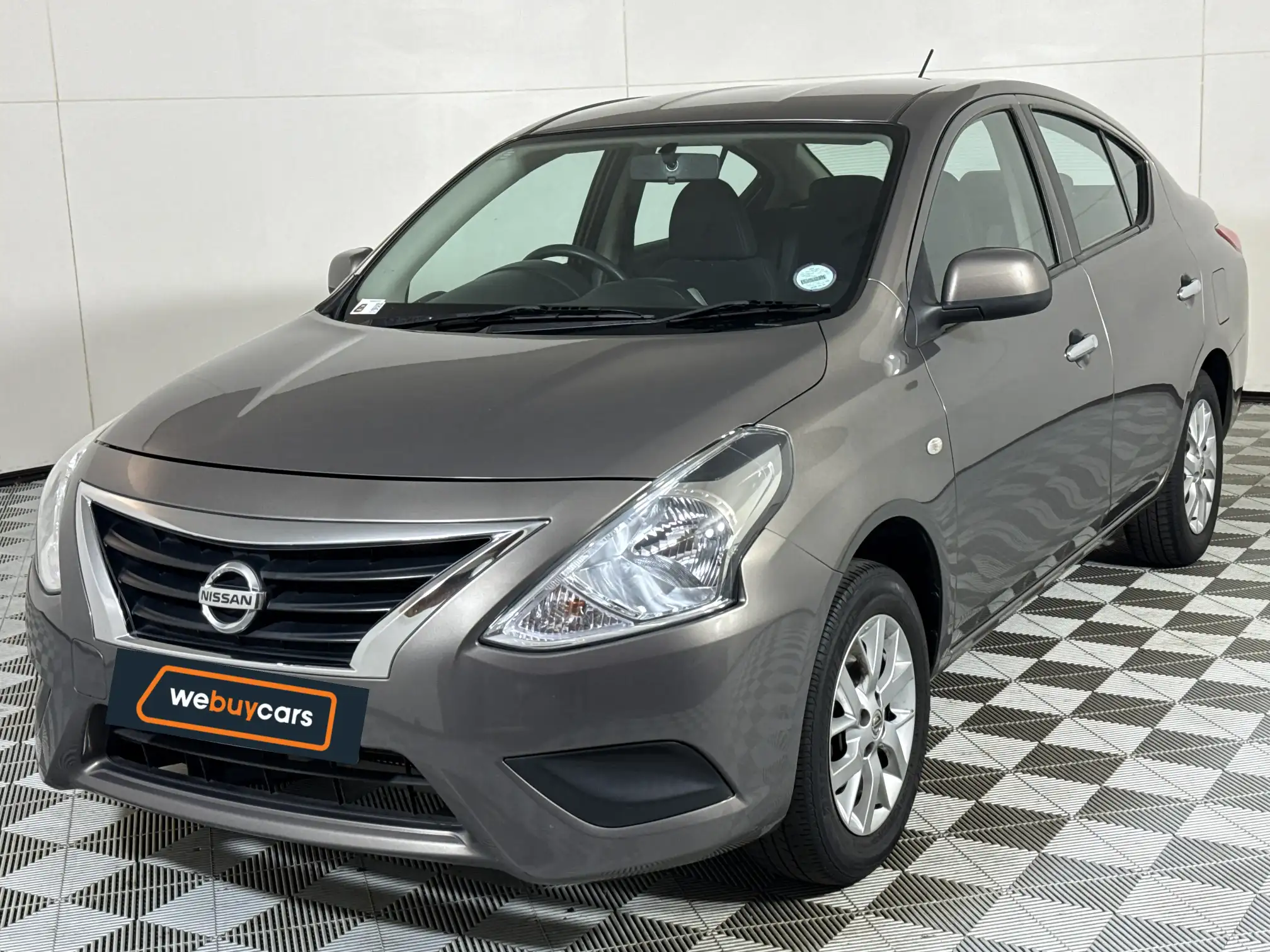 Nissan Almera