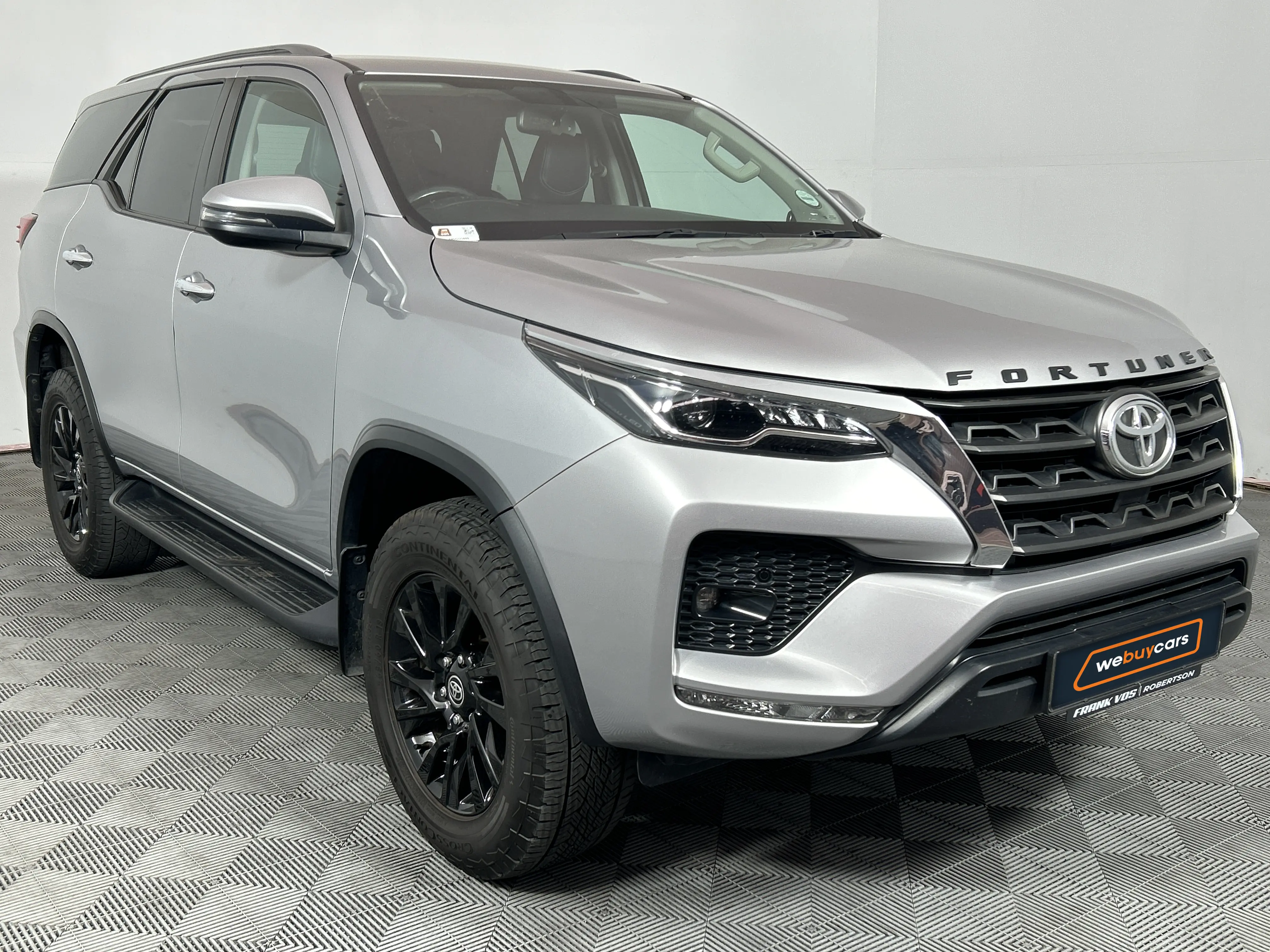 2023 Toyota Fortuner 2.8gd-6 R/B Auto, photo 3