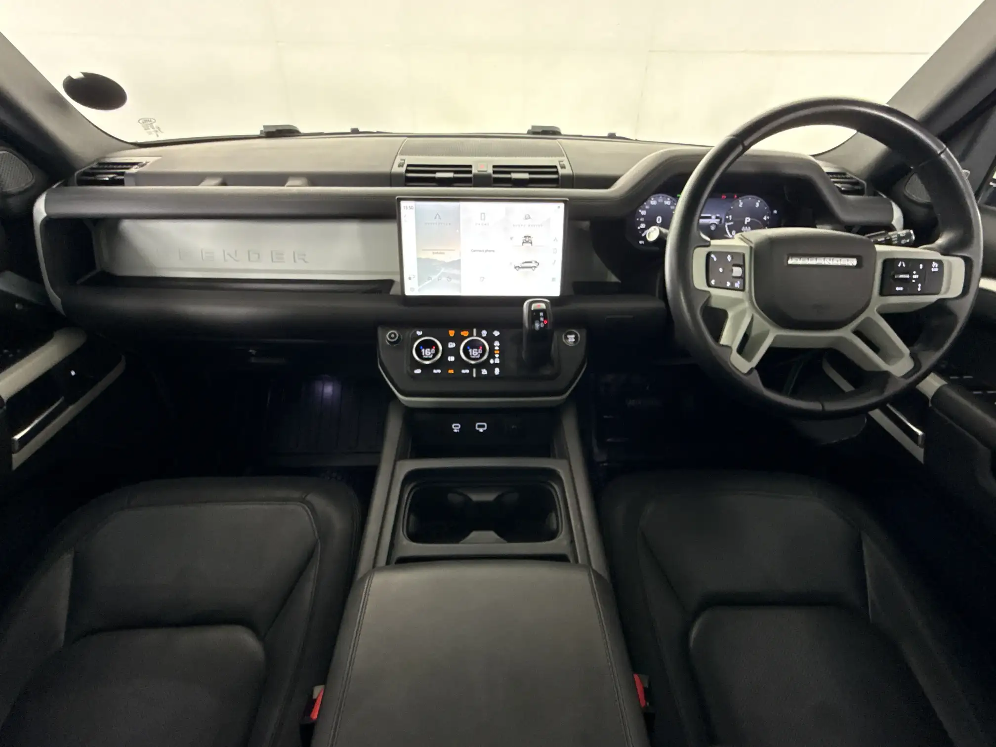 Land Rover Defender 110