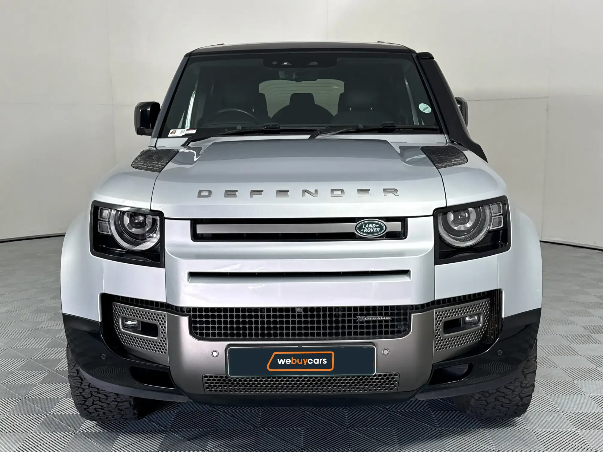 Land Rover Defender 110