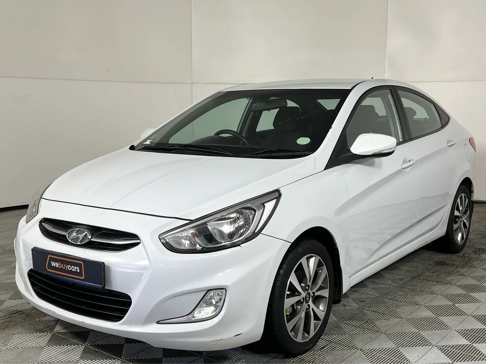 2017 Hyundai Accent 1.6 Gls/fluid Auto