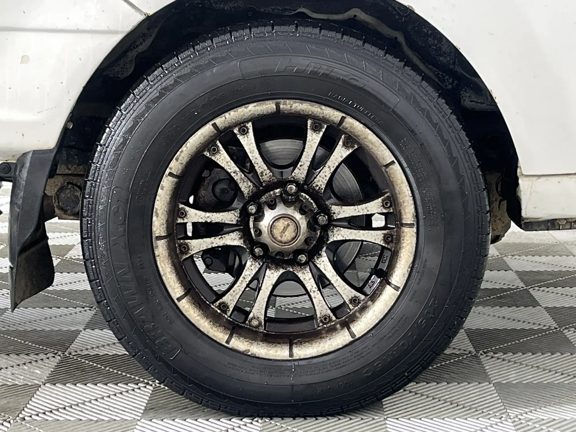 Hyundai H100