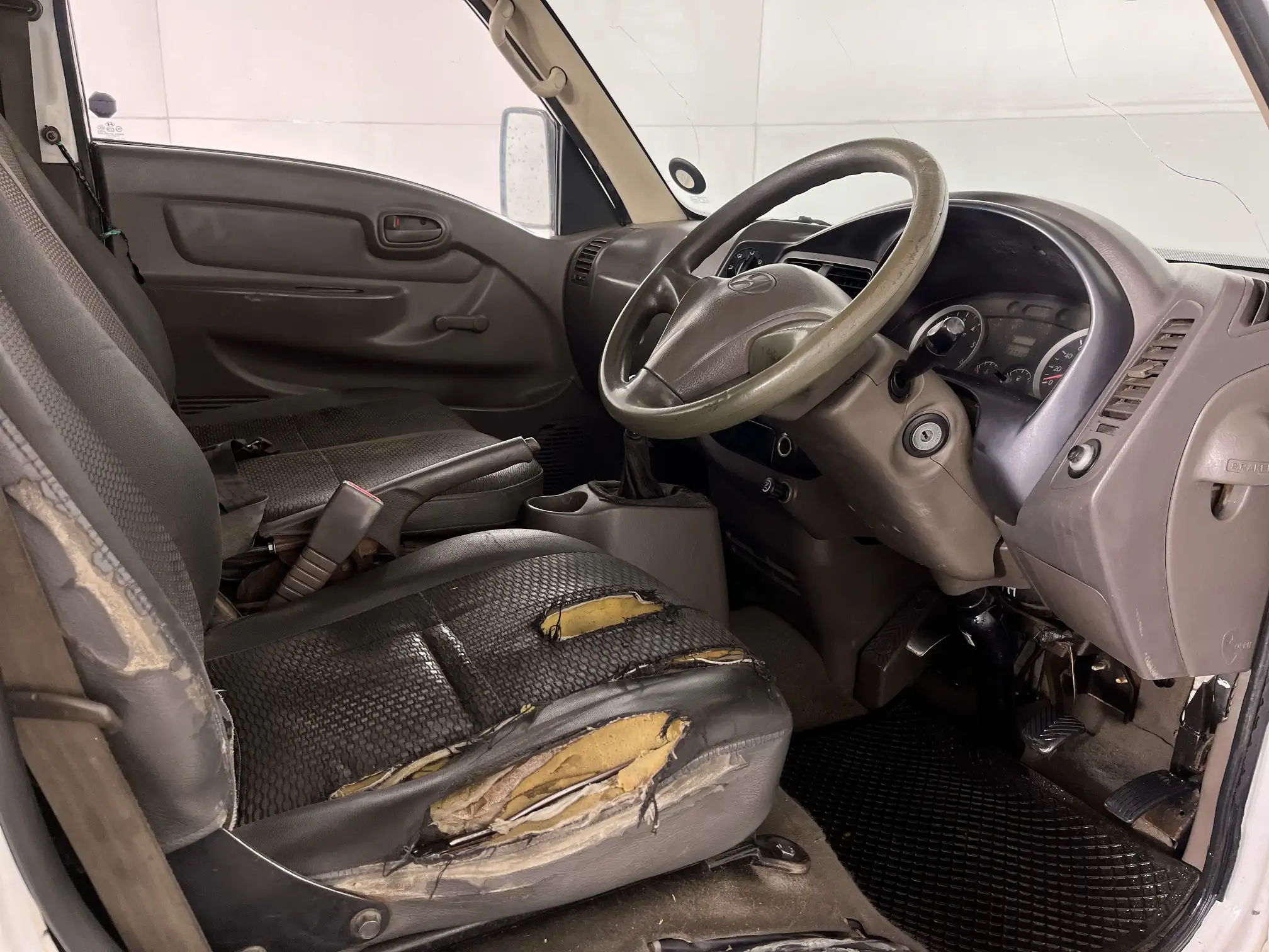 Hyundai H100