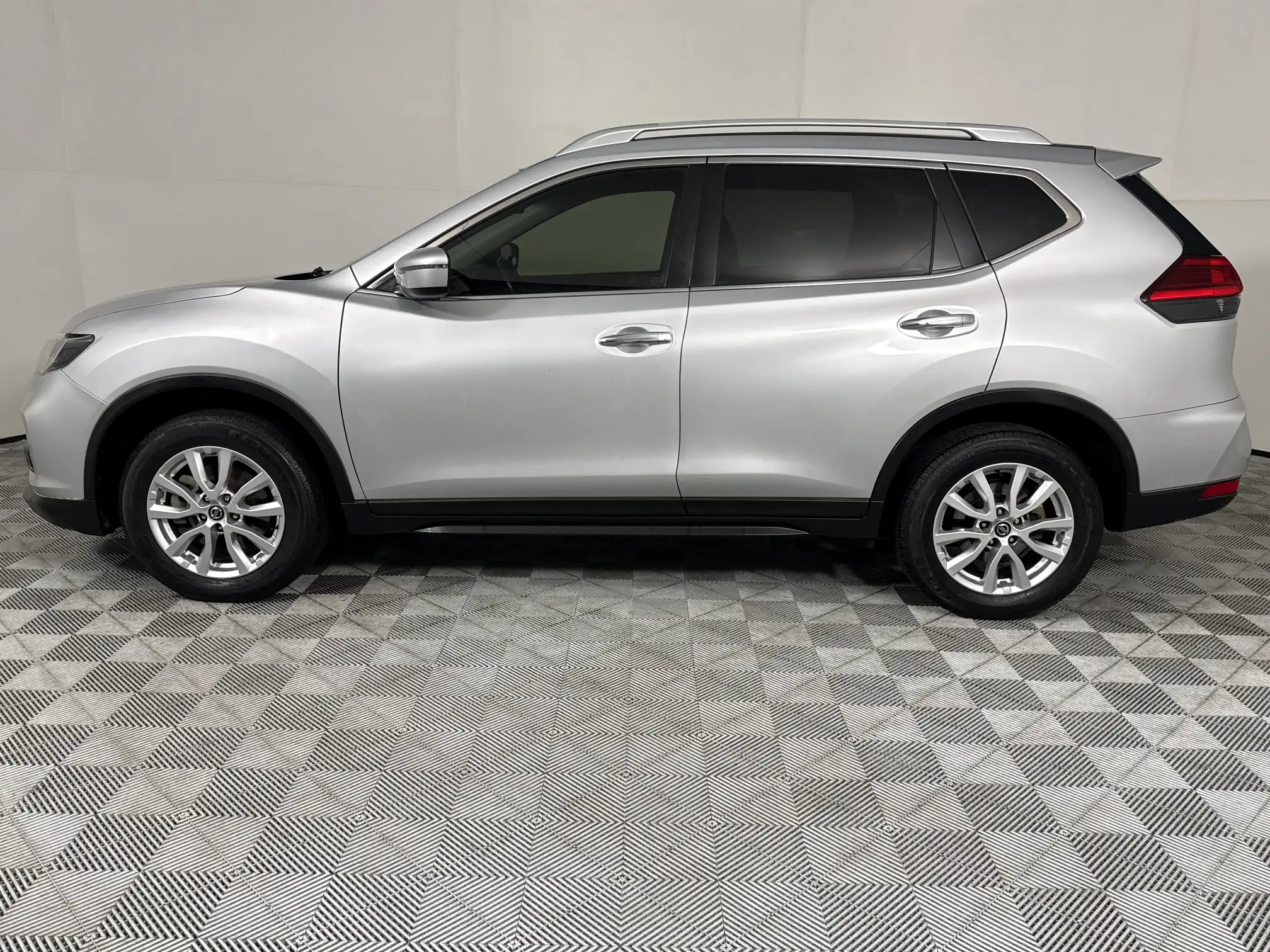 Nissan X Trail