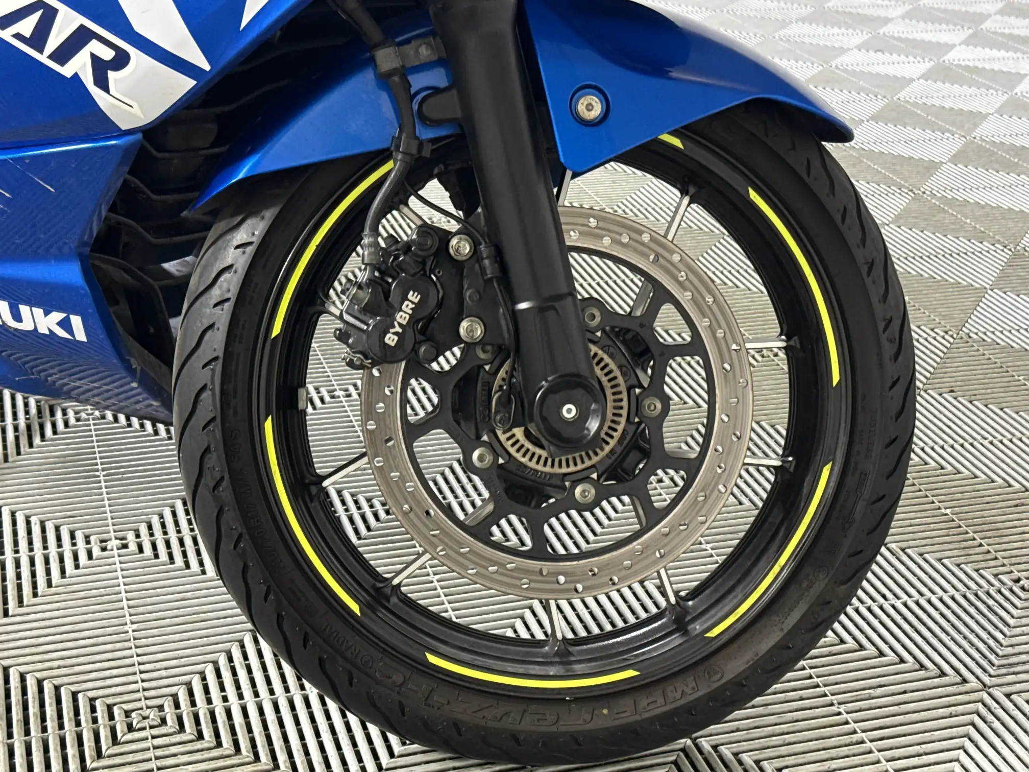 Suzuki GSX