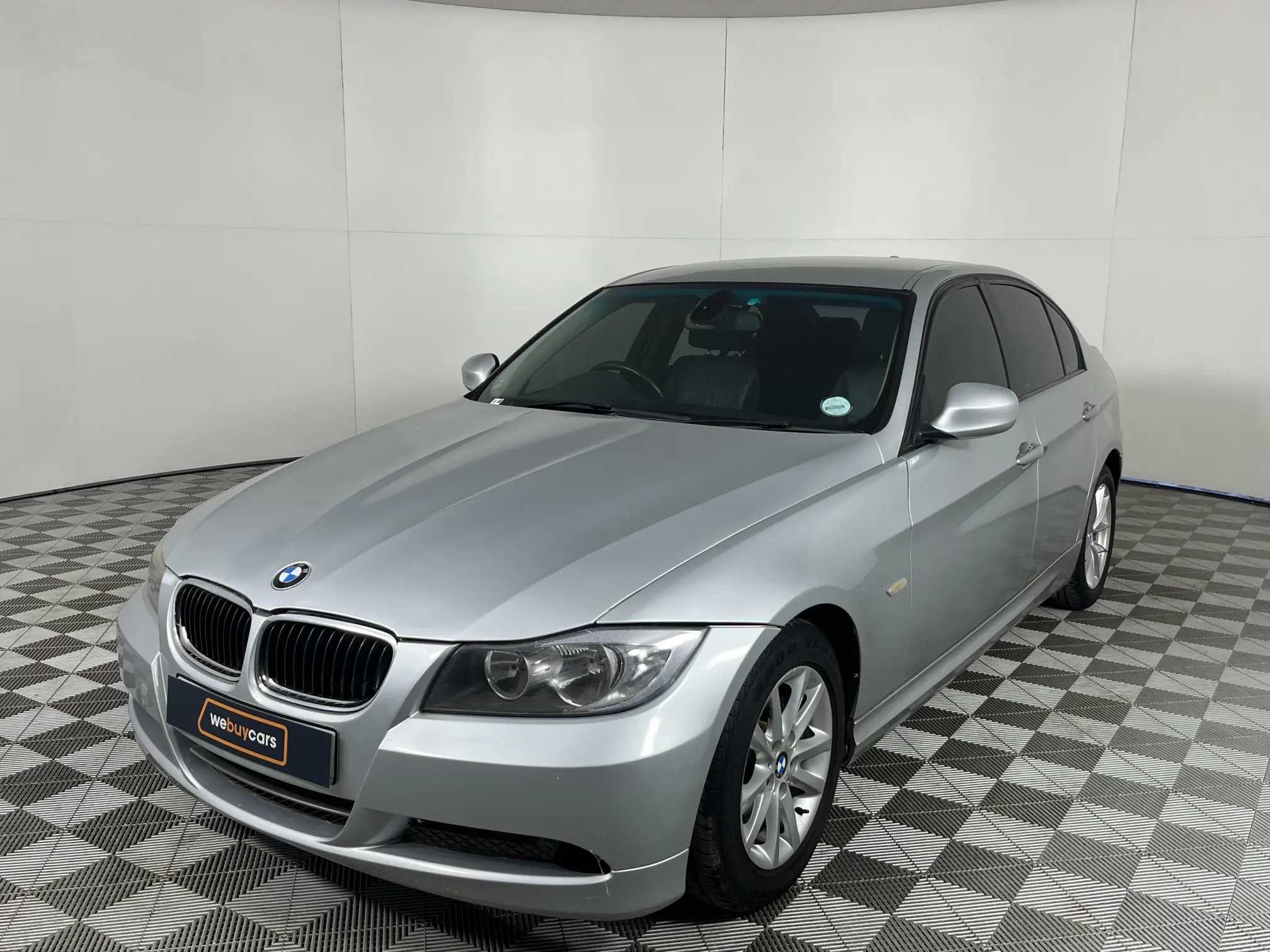 2011 BMW 3 Series 320i Auto (E90)