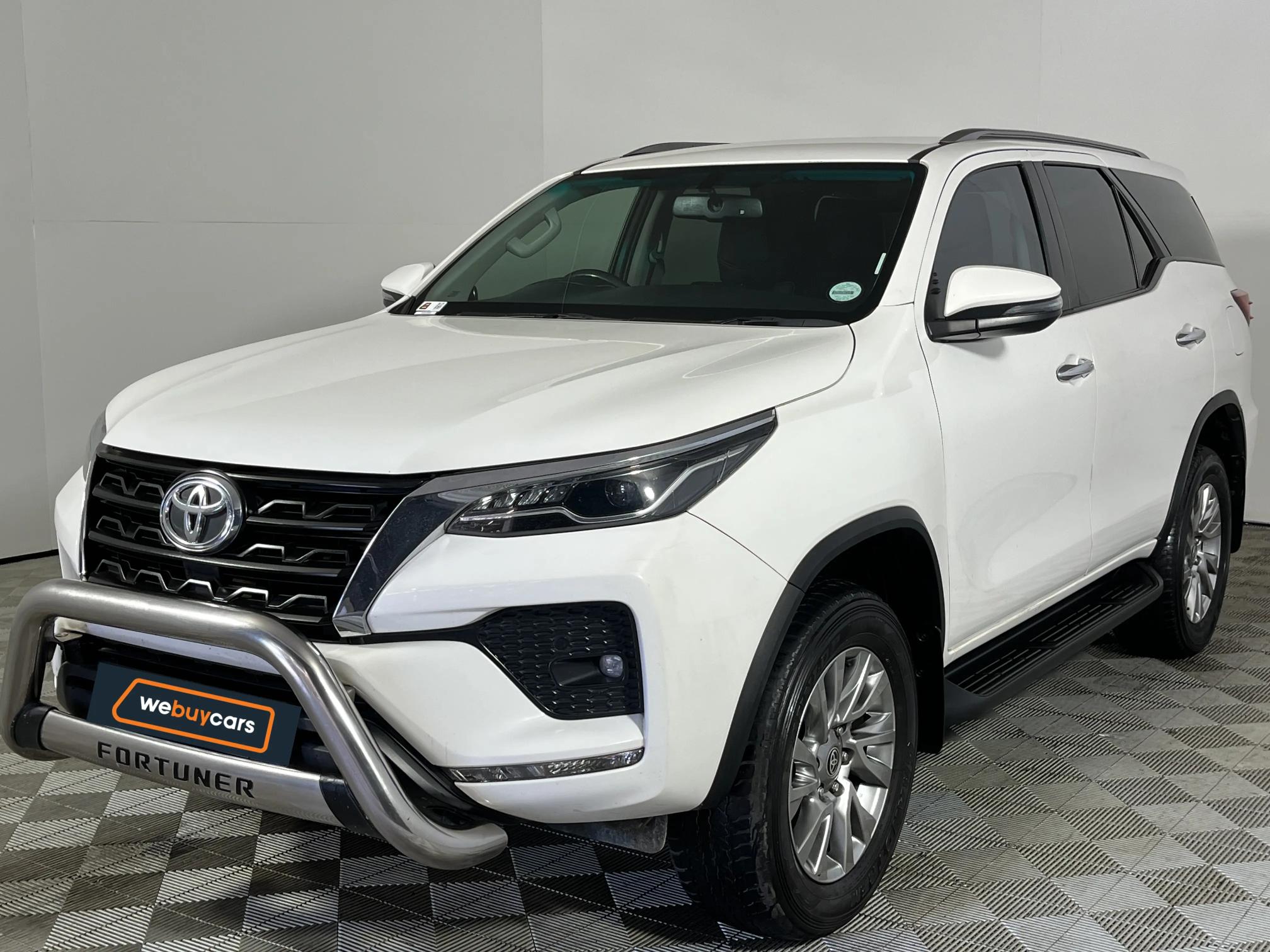 Toyota Fortuner V 2.8 GD-6 Raised Body Auto