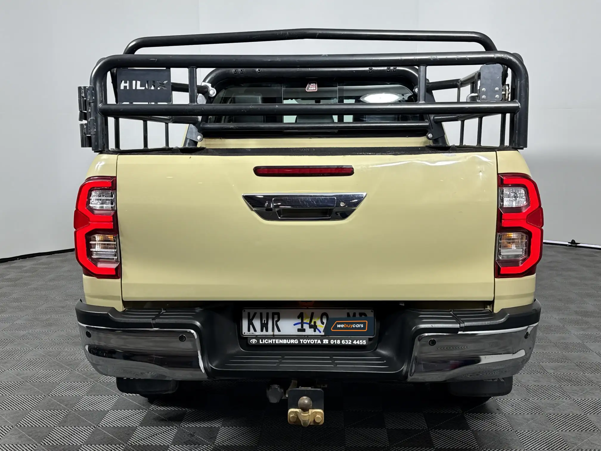 Toyota Hilux