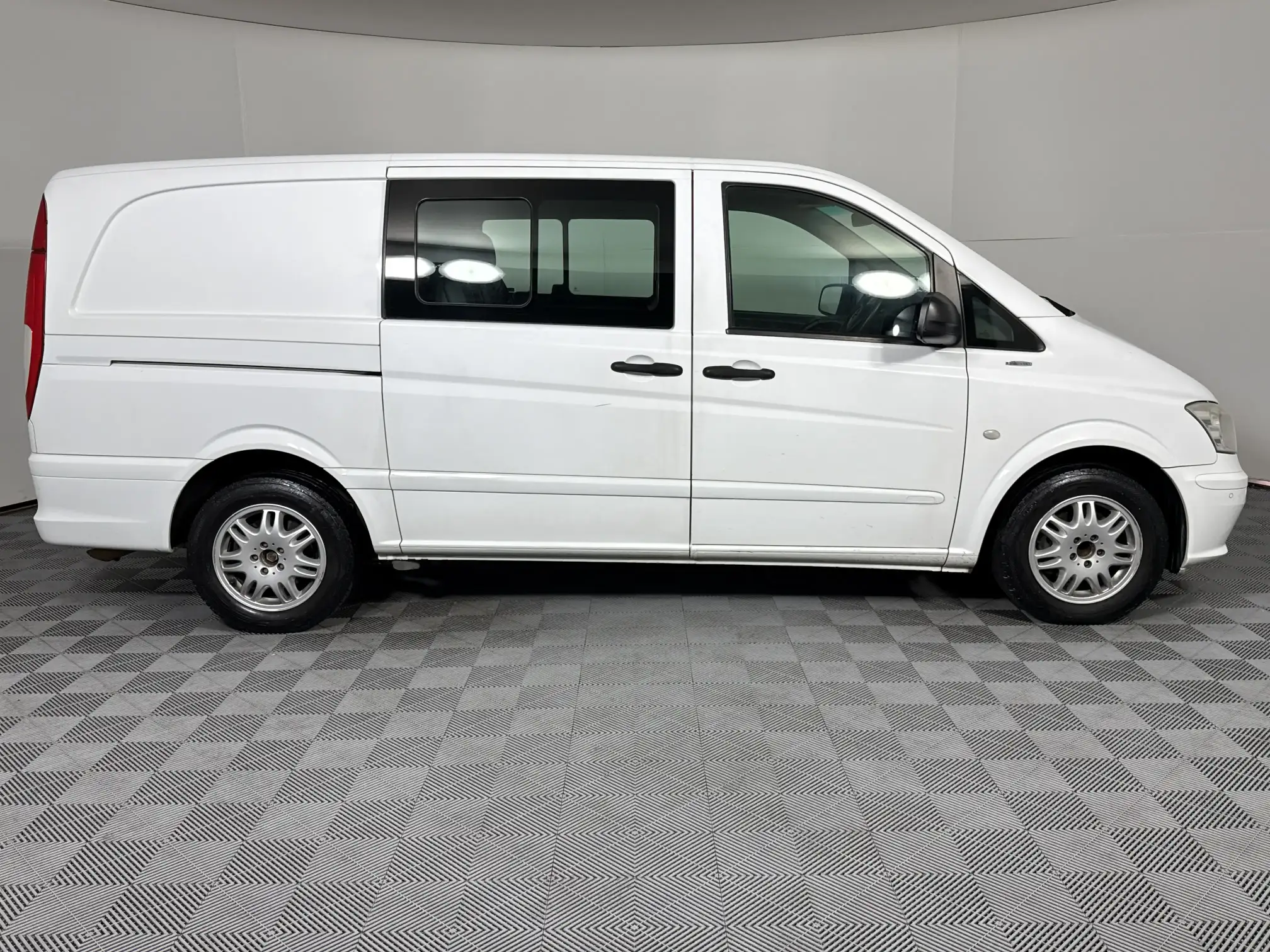Mercedes-Benz Vito BUS