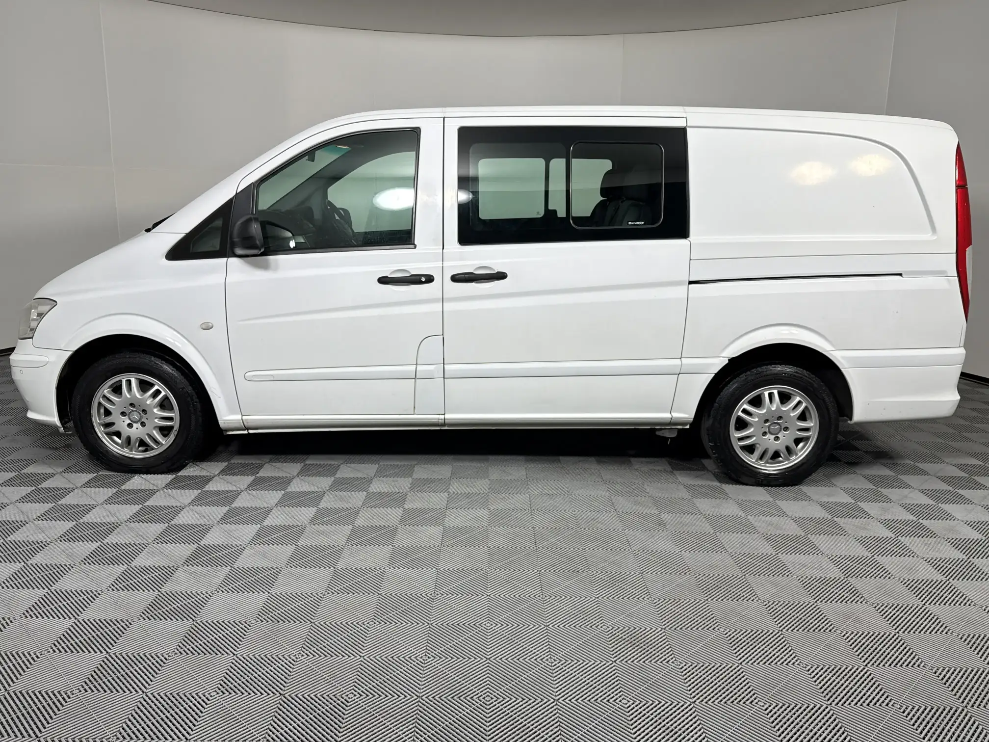 Mercedes-Benz Vito BUS
