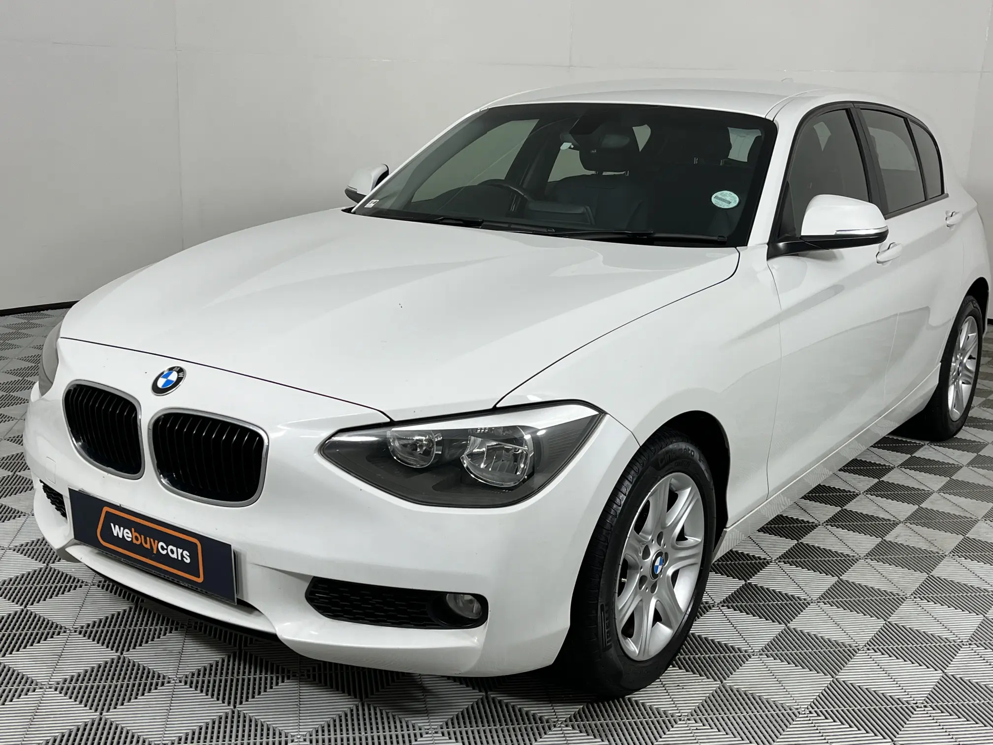 2014 BMW 1 Series 116i 5-Door (F20)