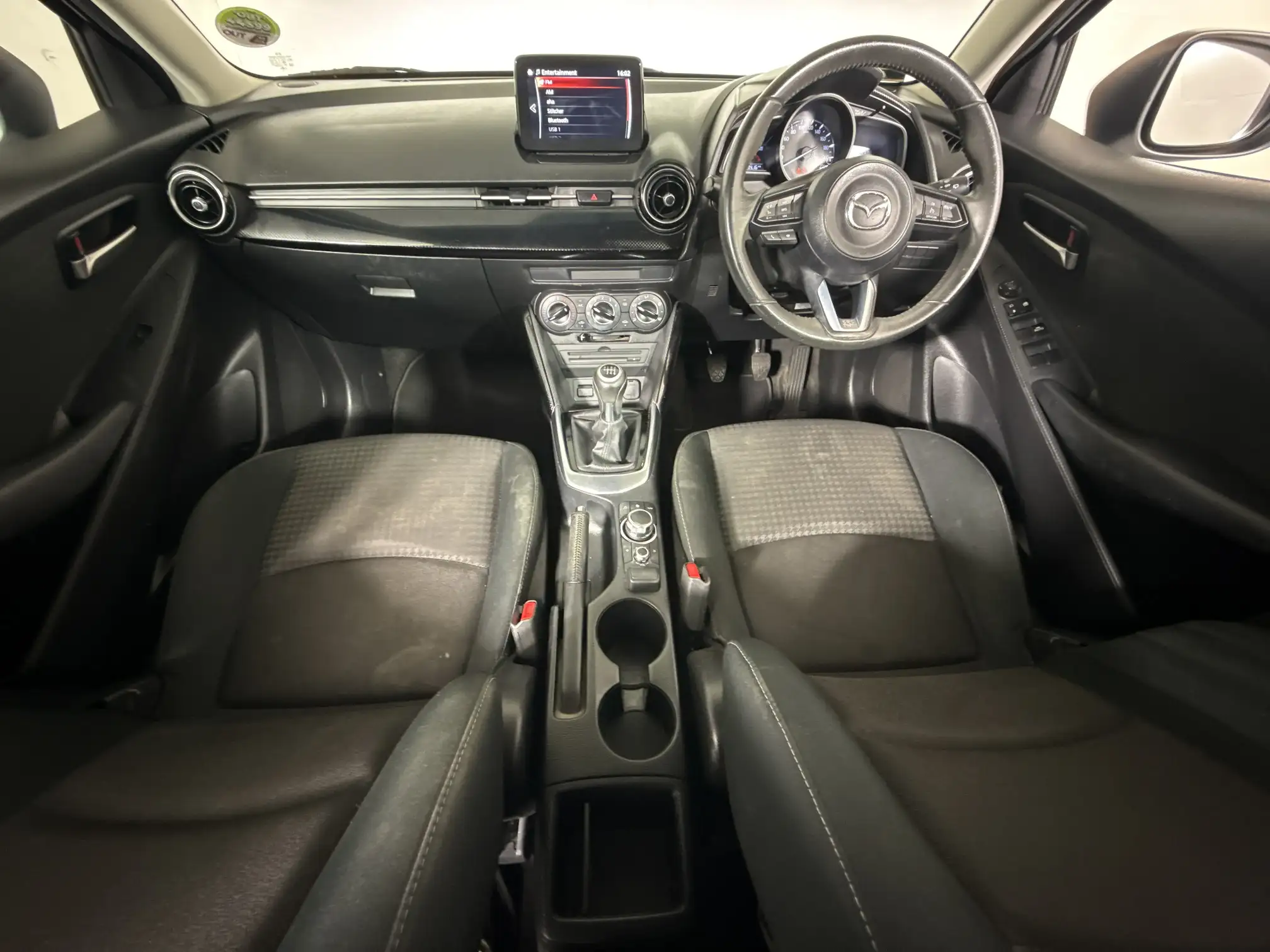Mazda Mazda 2