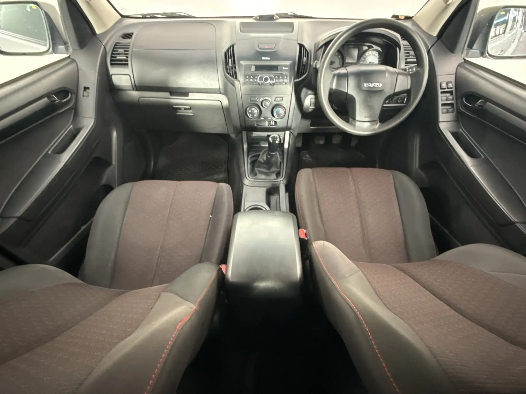 Isuzu D-MAX