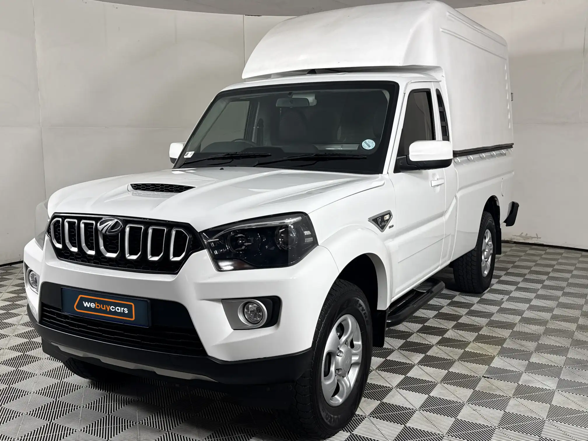 2024 Mahindra PIK UP