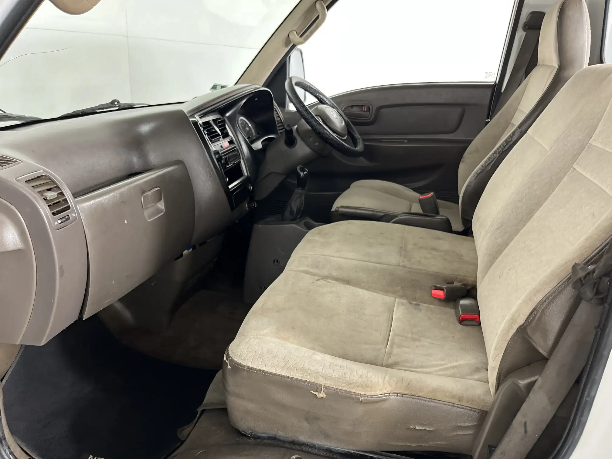 Hyundai H100