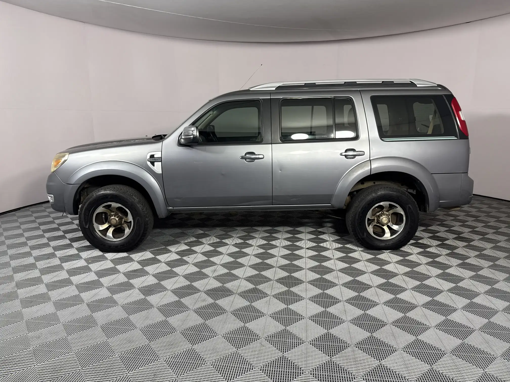 Ford Everest