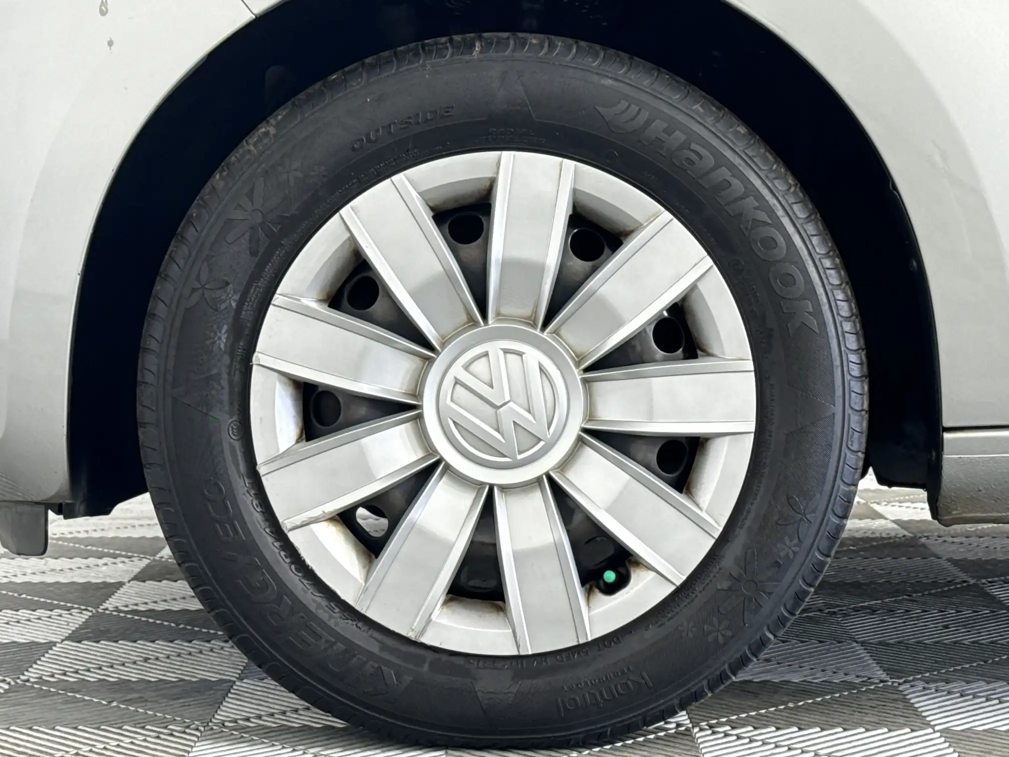 Volkswagen UP