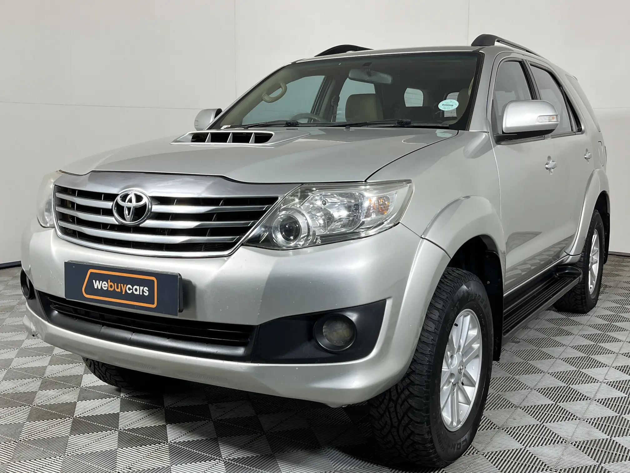 2013 Toyota Fortuner 2.5d-4d RB