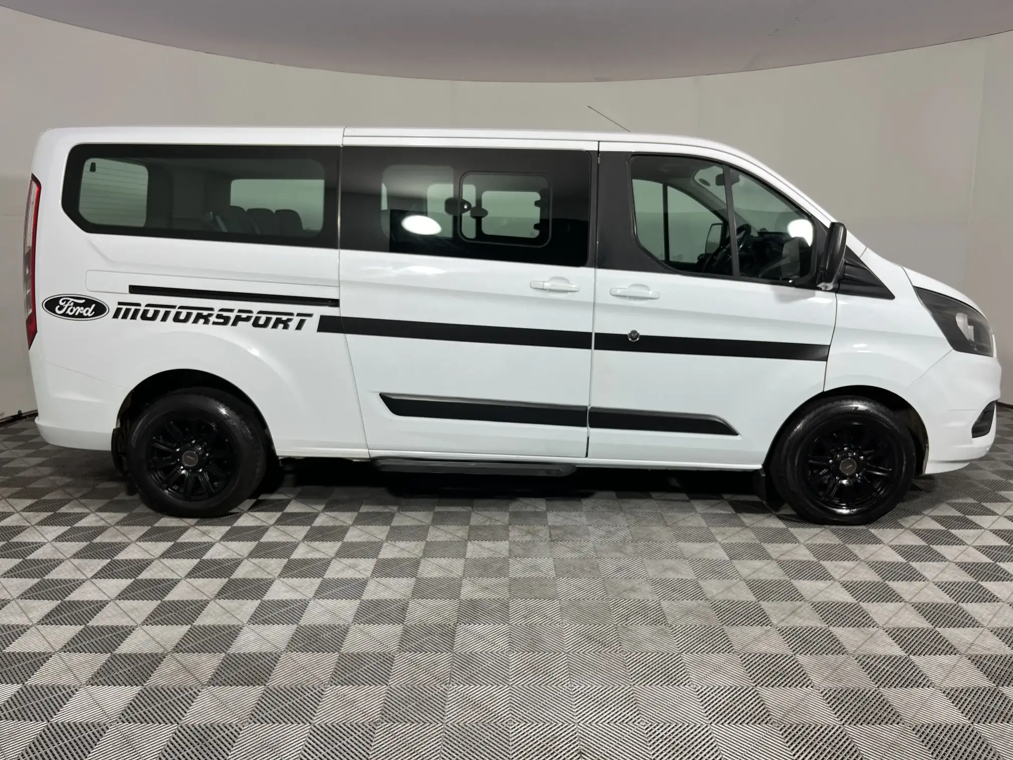 Ford Tourneo
