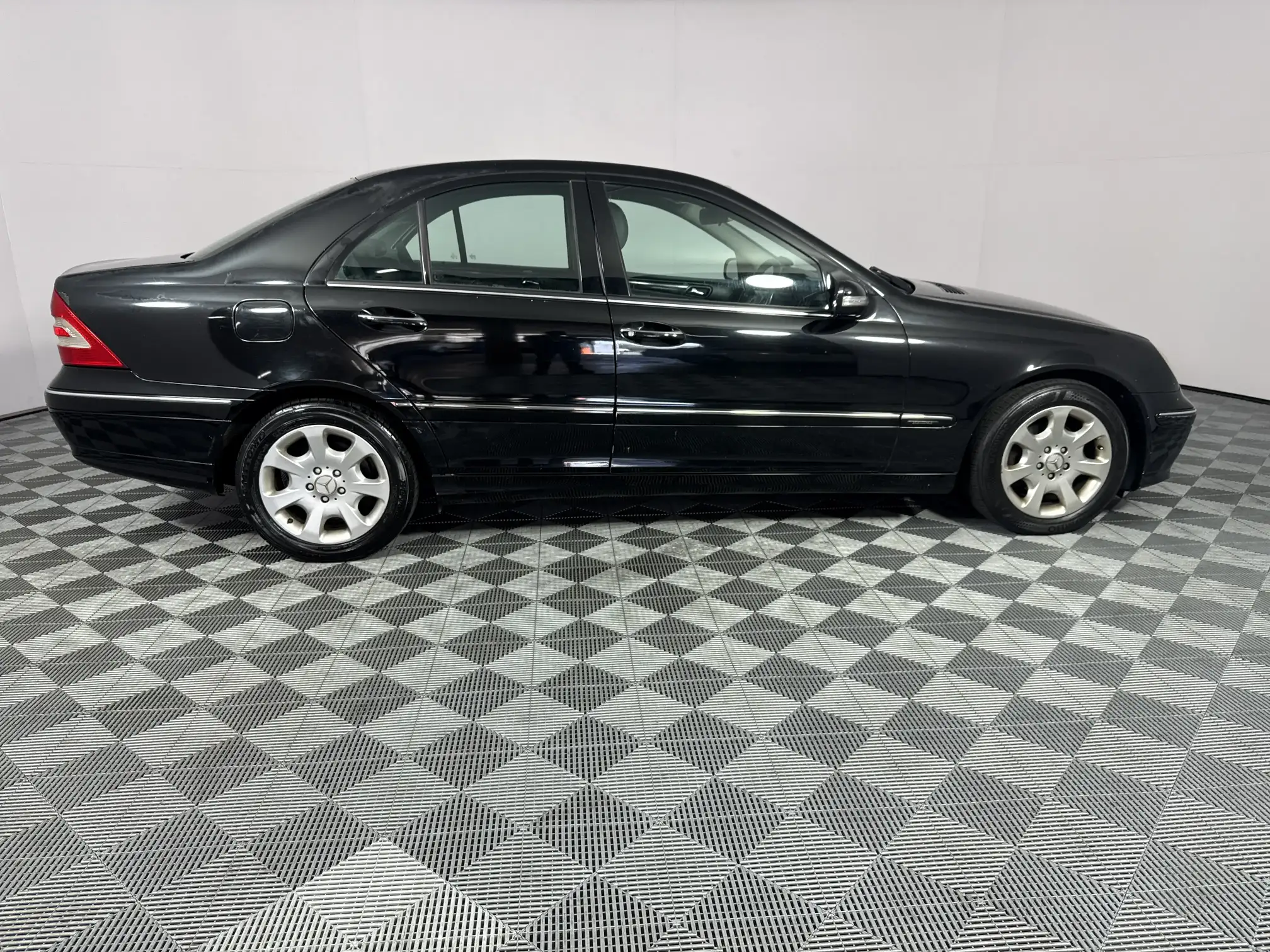 Mercedes-Benz C Class Sedan