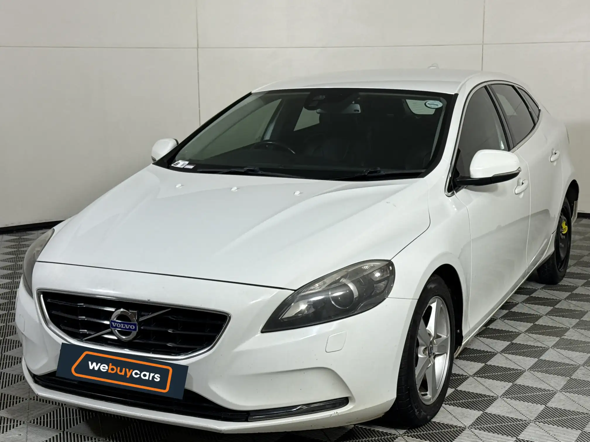 2015 Volvo V40