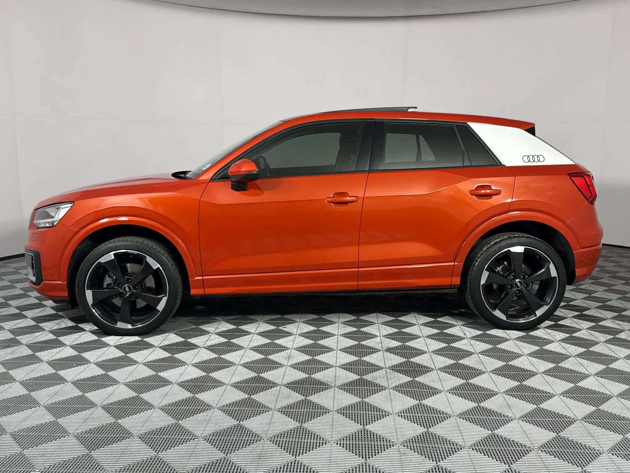 Audi Q2