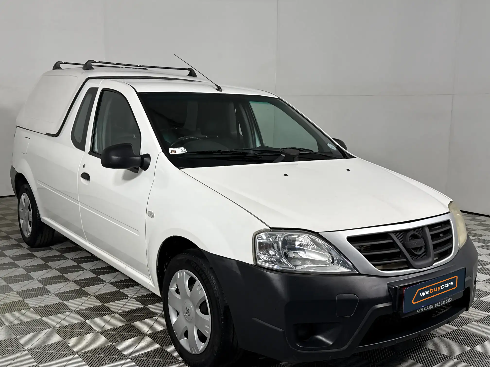 Nissan NP200