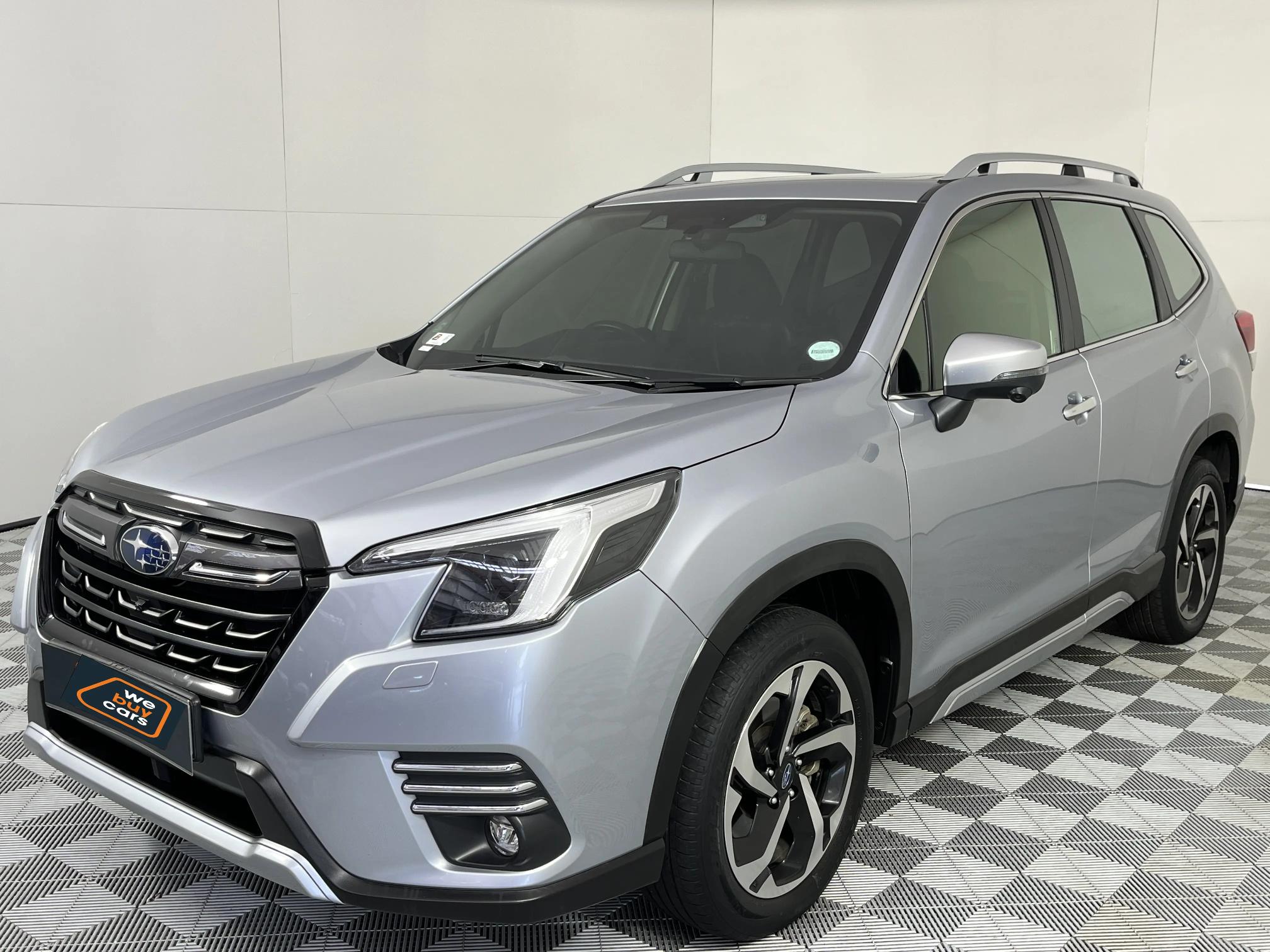 Subaru Forester 2.0i S ES CVT 
