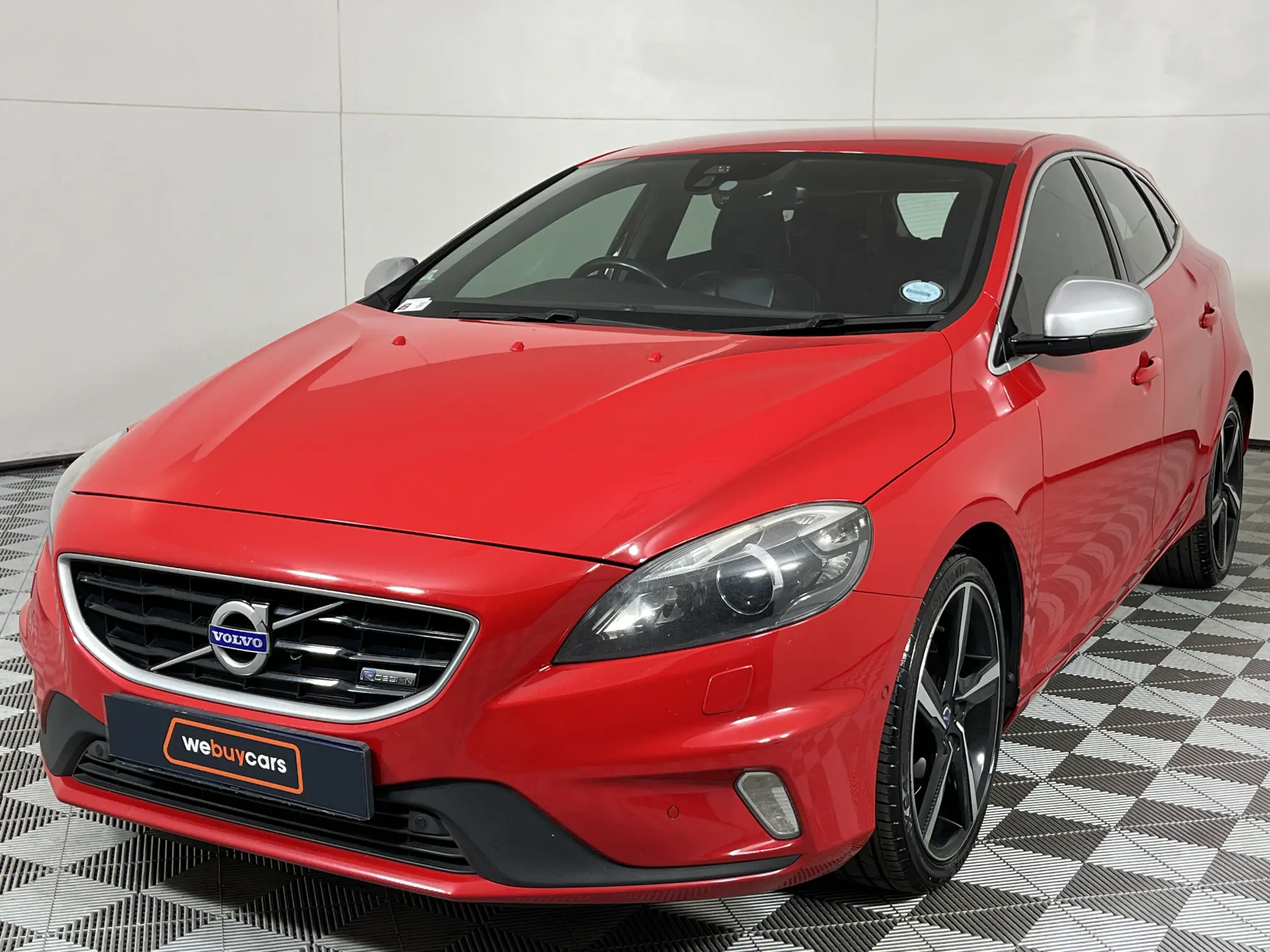 2015 Volvo V40 T3 R-Design