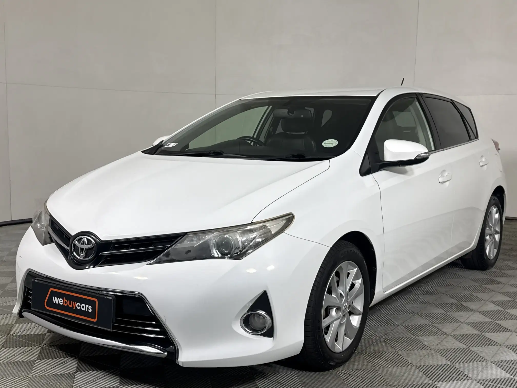 2014 Toyota Auris