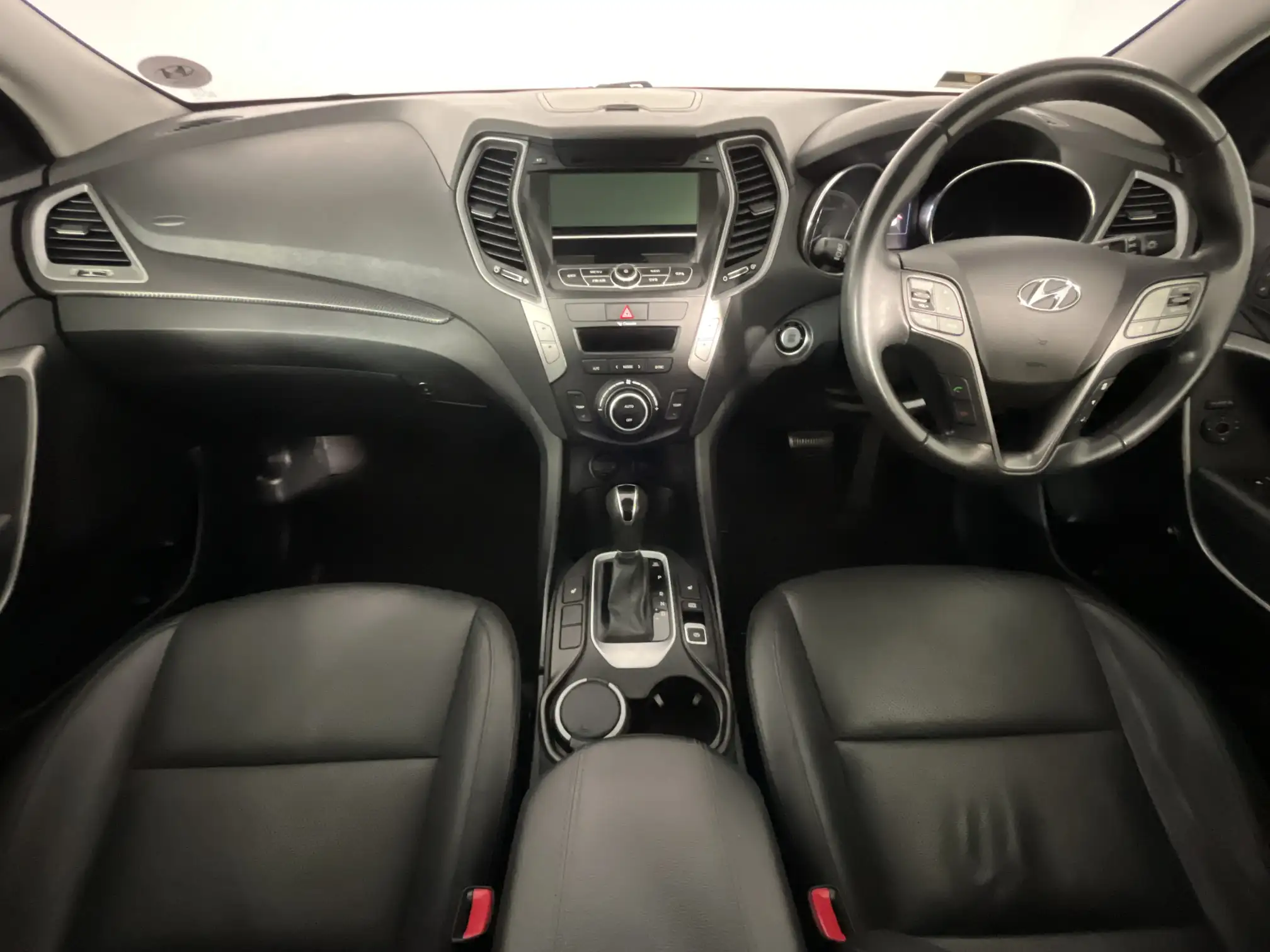 Hyundai Santa-FE