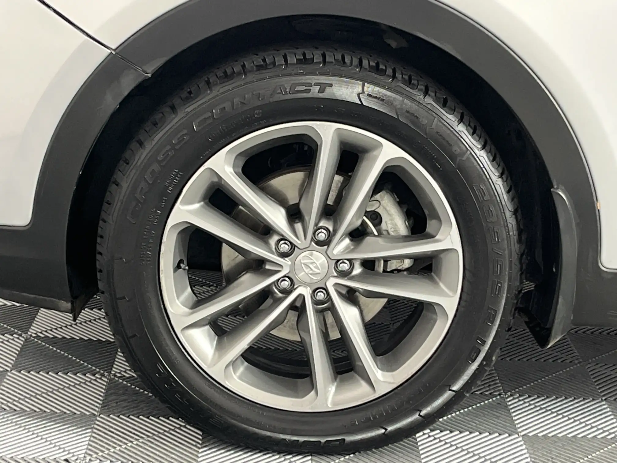 Hyundai Santa-FE