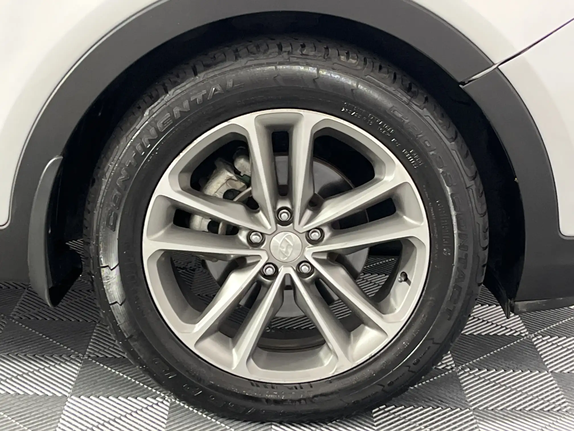 Hyundai Santa-FE