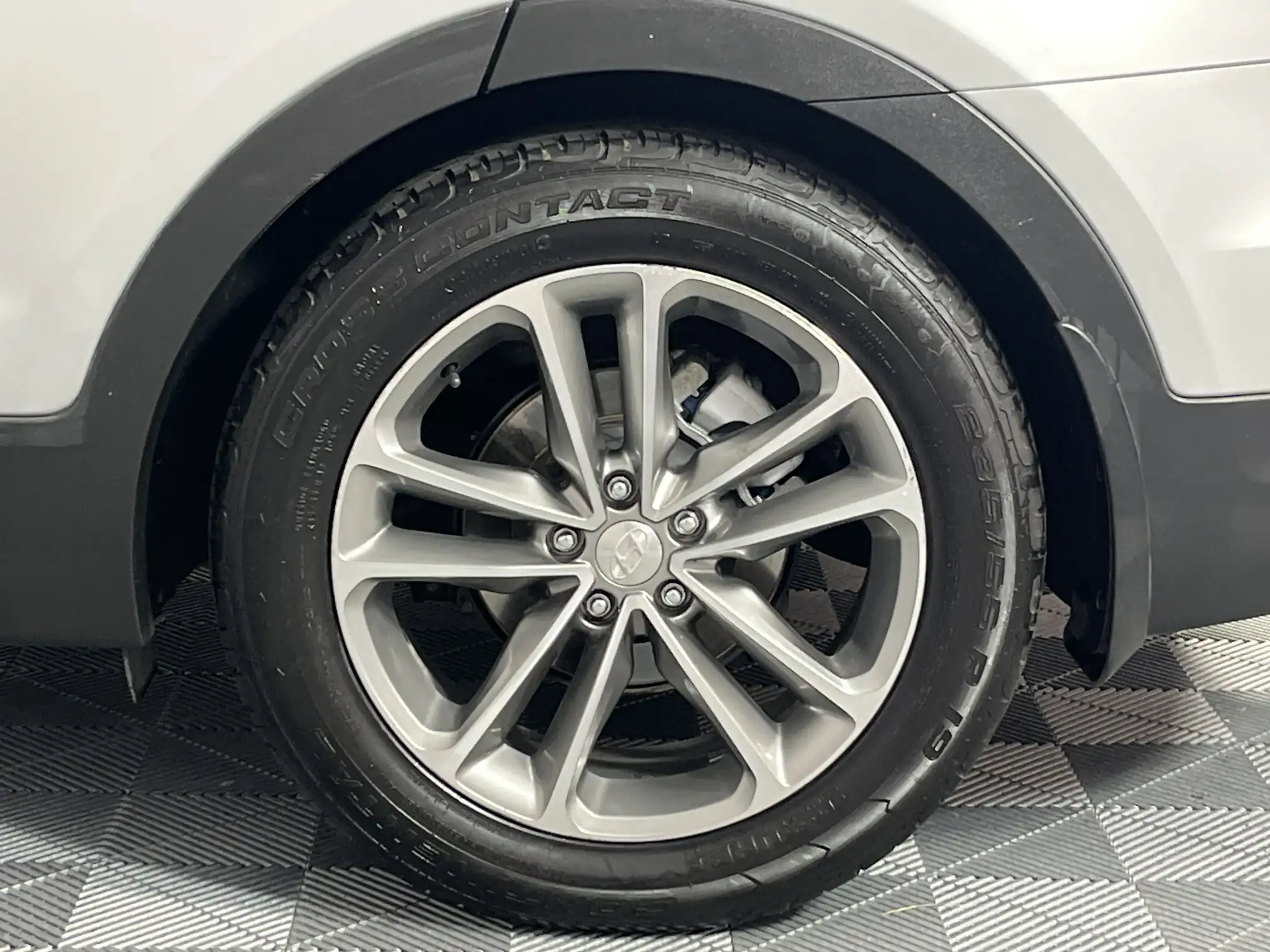 Hyundai Santa-FE