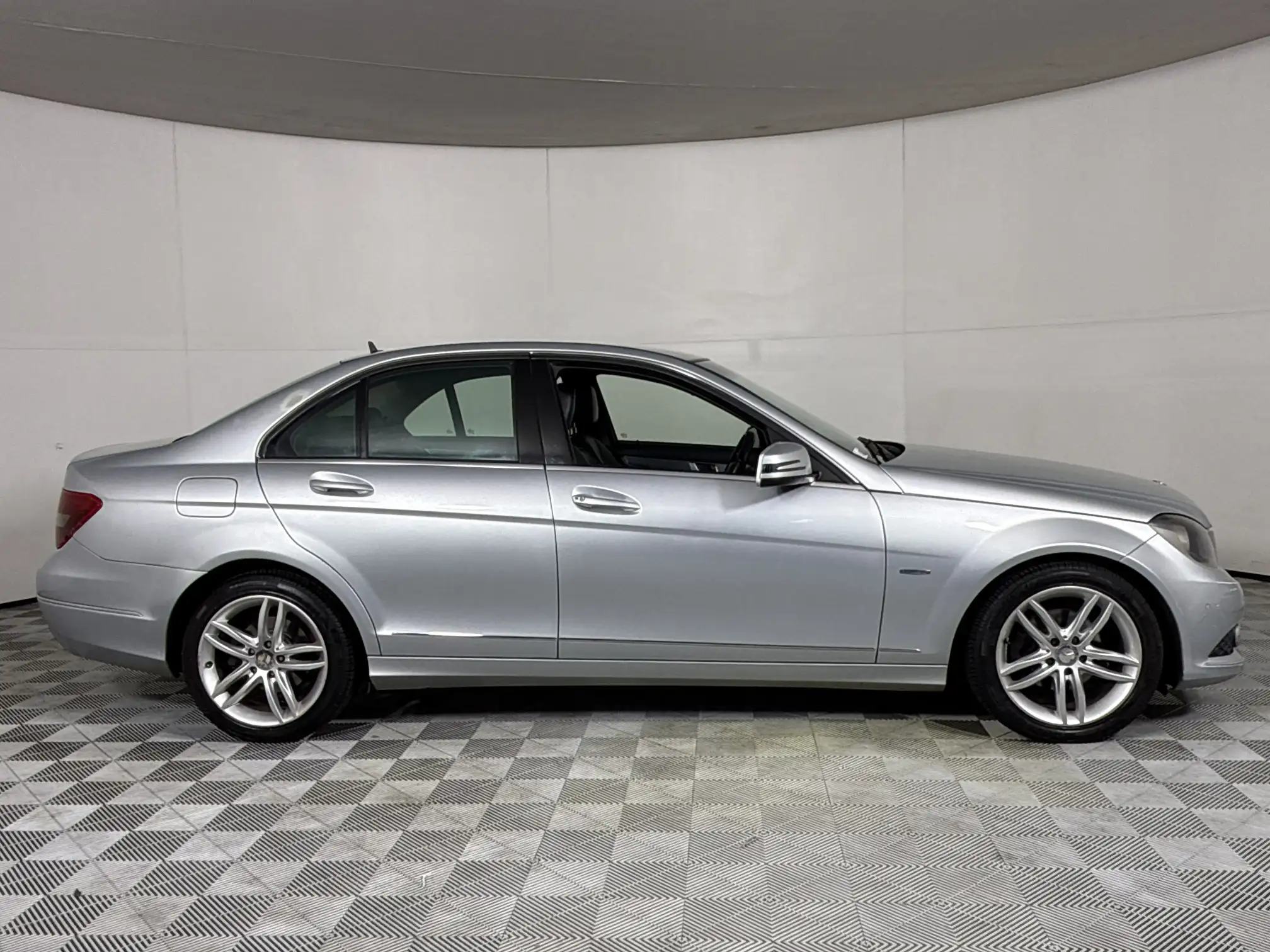 Mercedes-Benz C Class Sedan