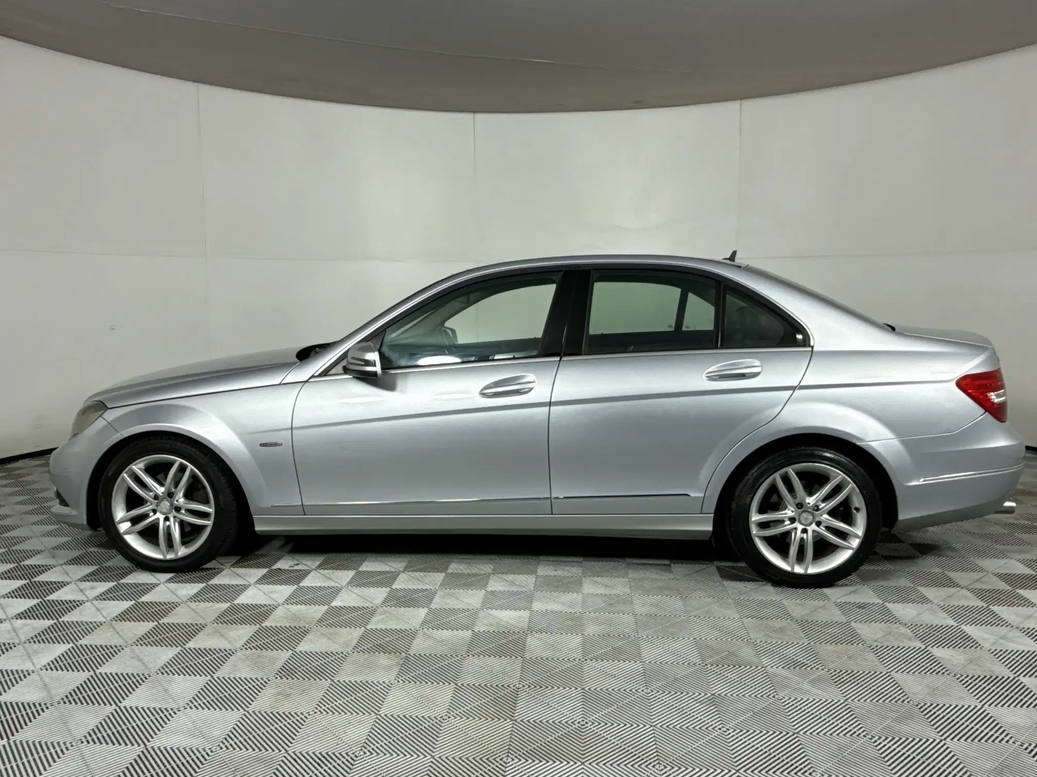 Mercedes-Benz C Class Sedan