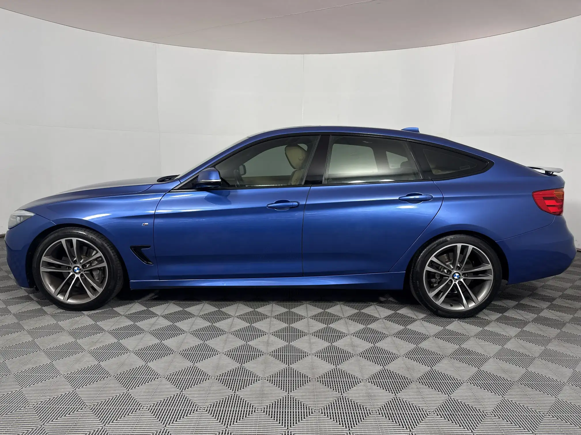 BMW 3 Series GT