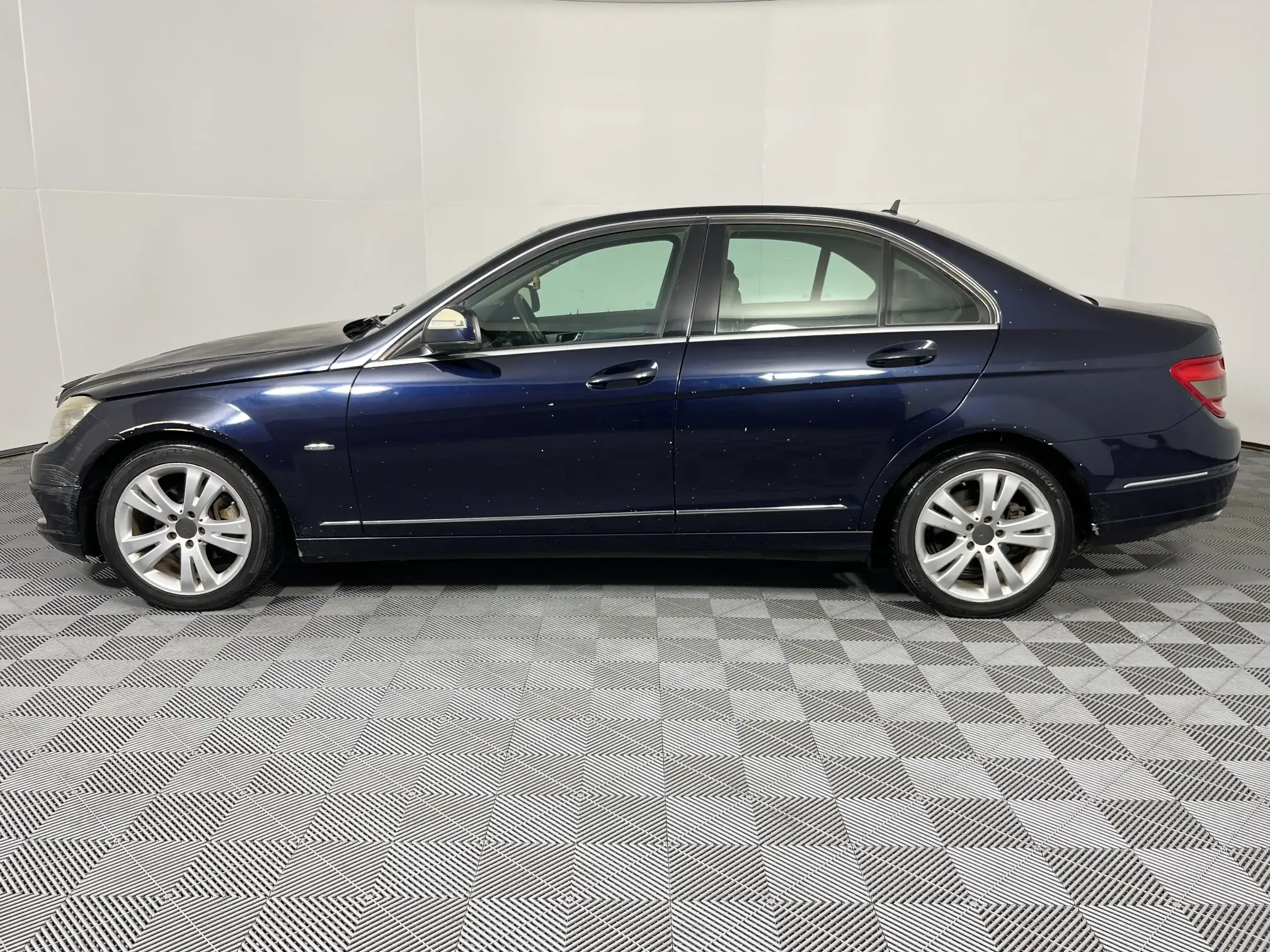 Mercedes-Benz C Class Sedan