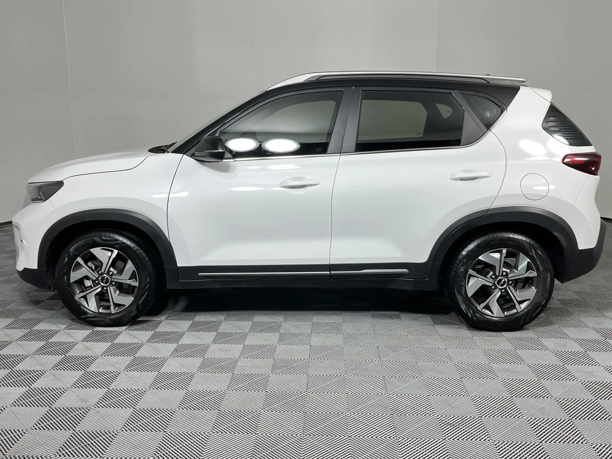 KIA Sonet