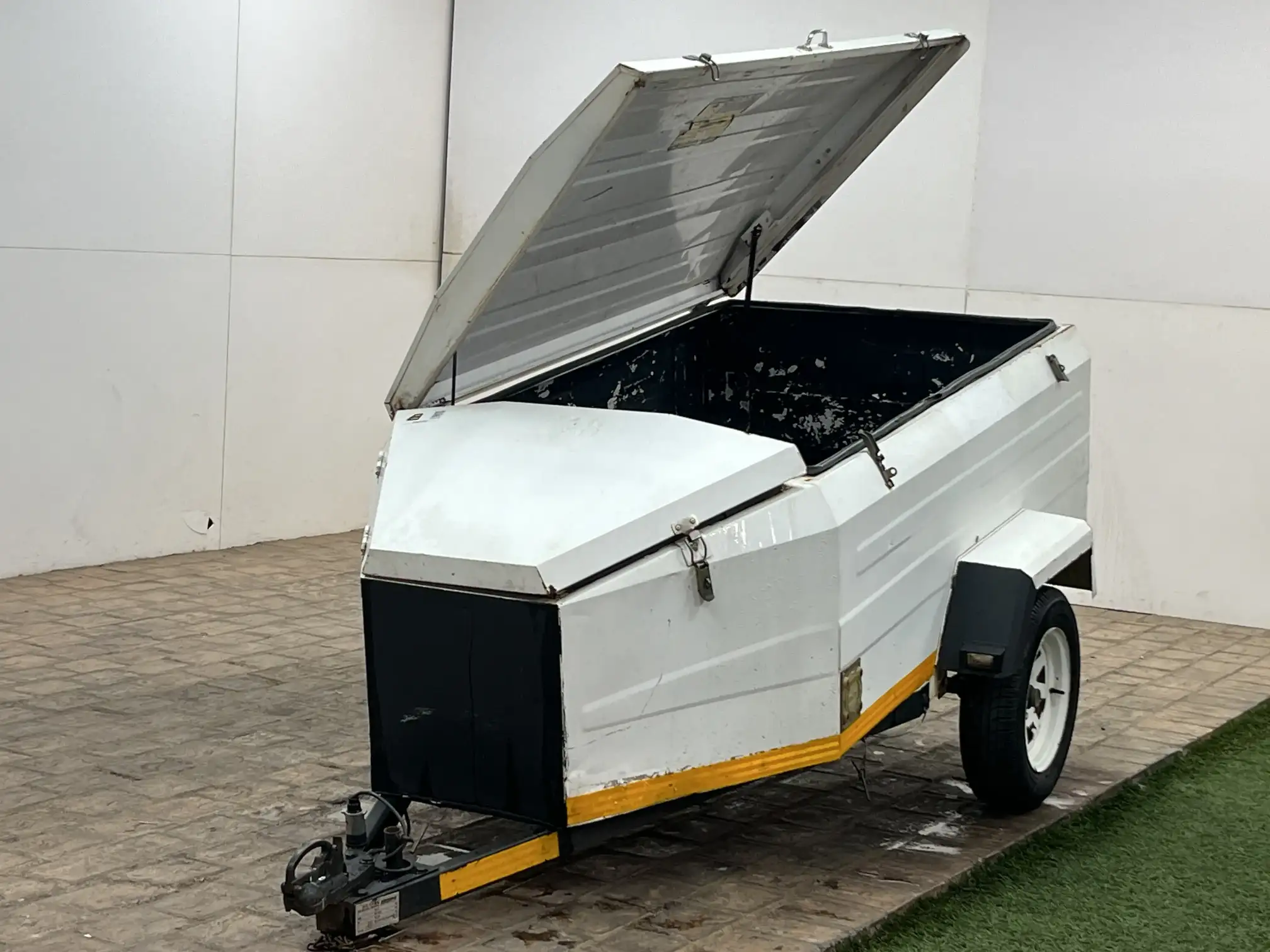 2012 Custom Box Body