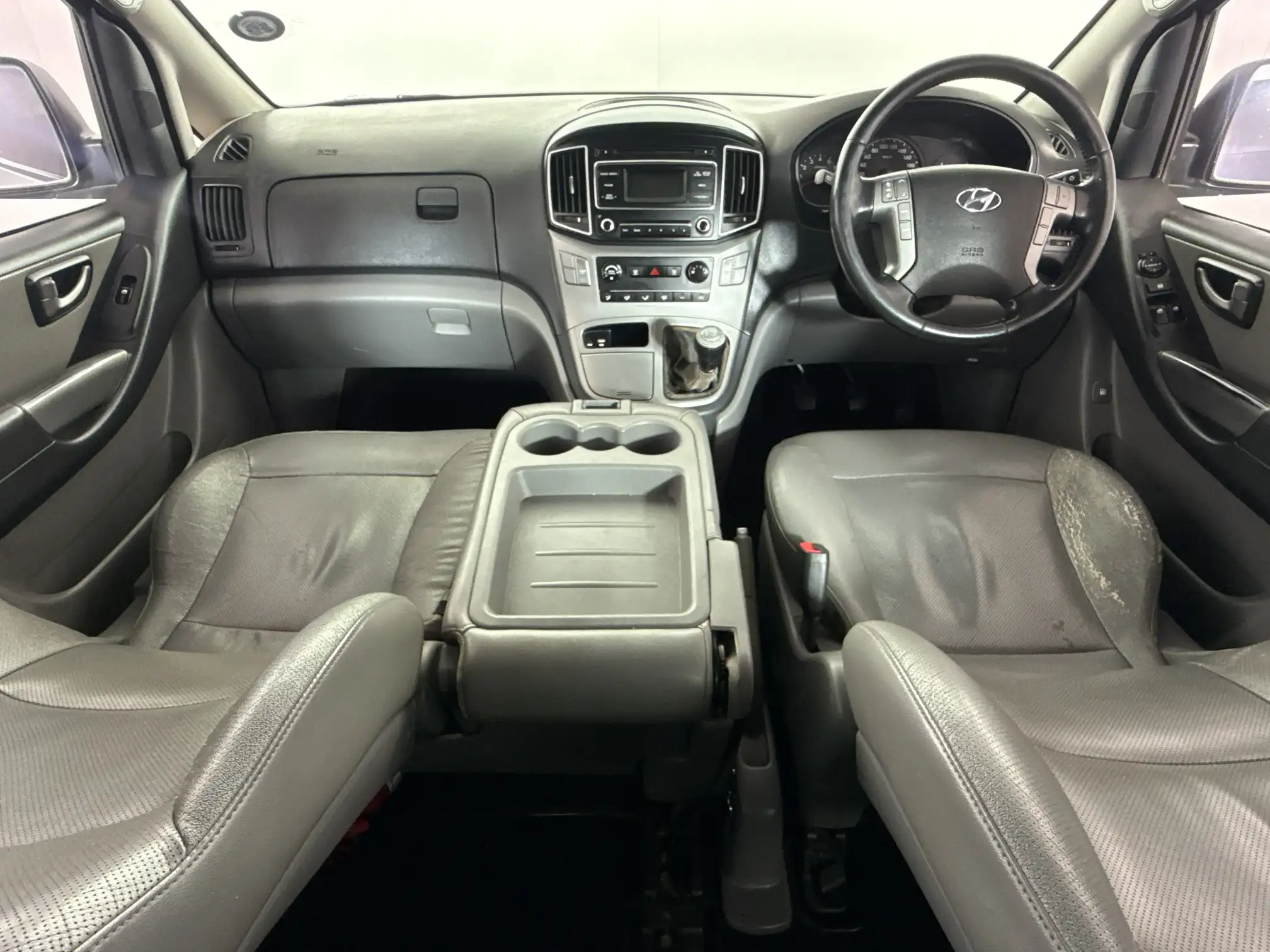 Hyundai H-1
