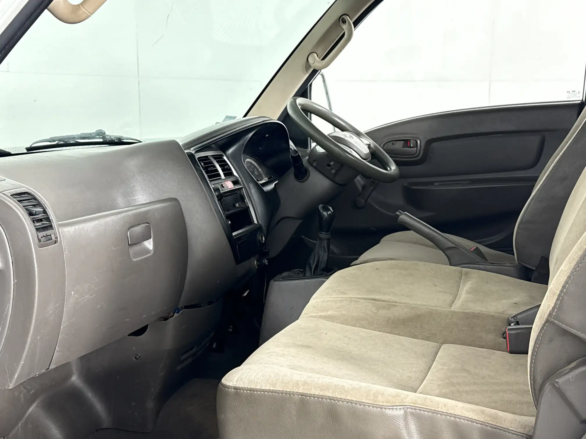 Hyundai H100