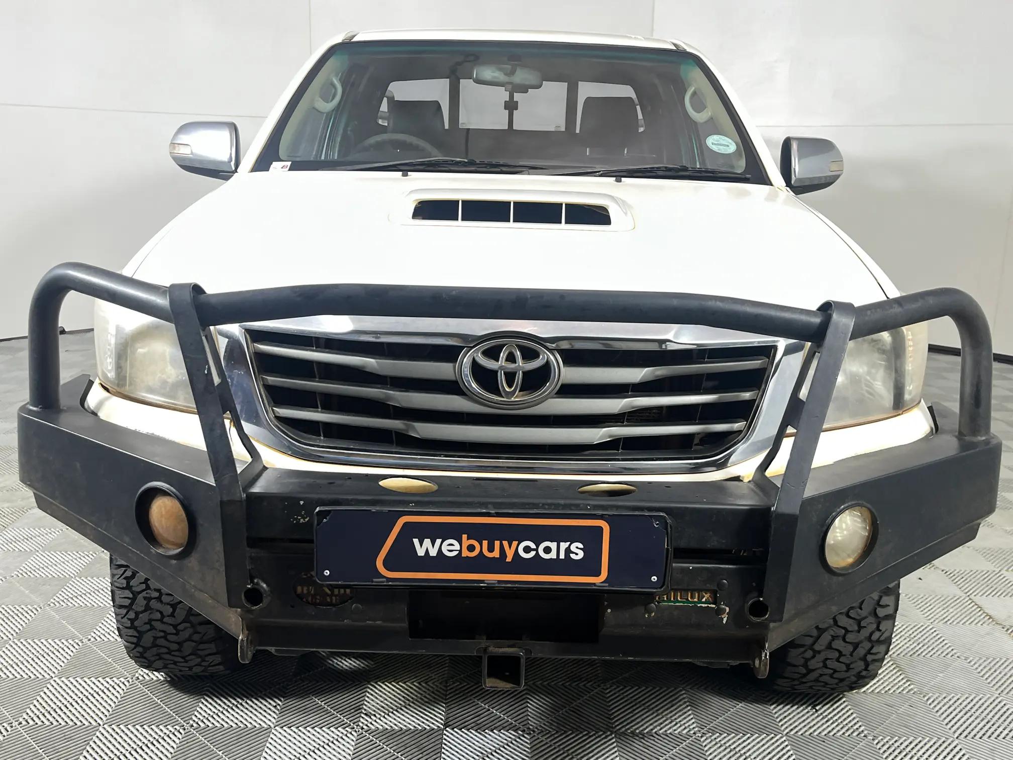 Toyota Hilux (Legend 45) 3.0 D-4D R/B Xtra Cab for sale - R 187 900 ...