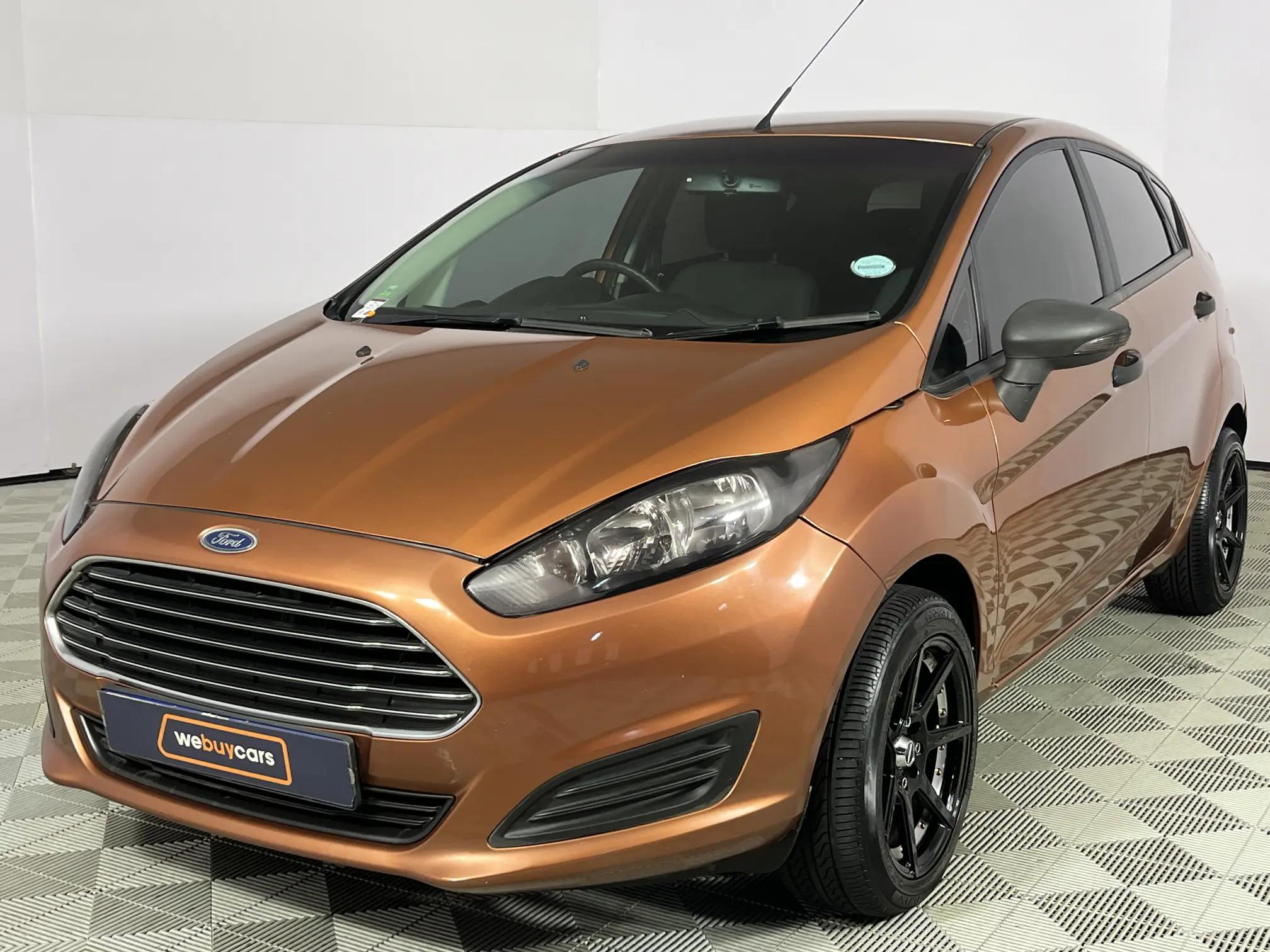 Ford Fiesta 1.4i (71 kW) Ambiente Hatch Back